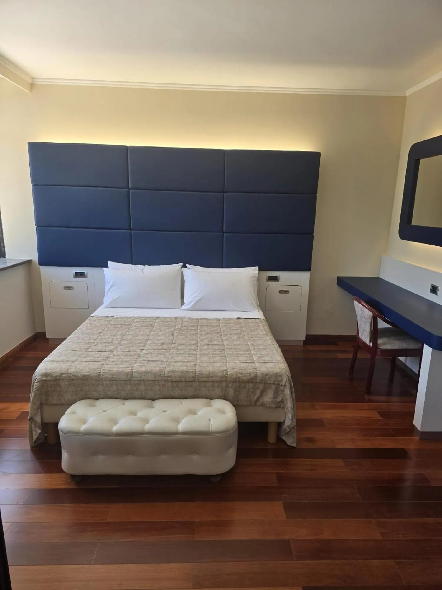 Bed in Grand Hotel Europa