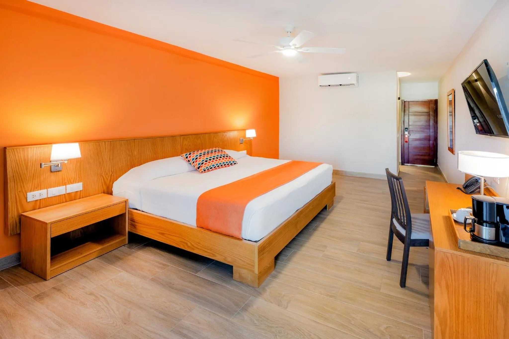 Bed in Coral Costa Caribe Beach Resort - All Inclusive