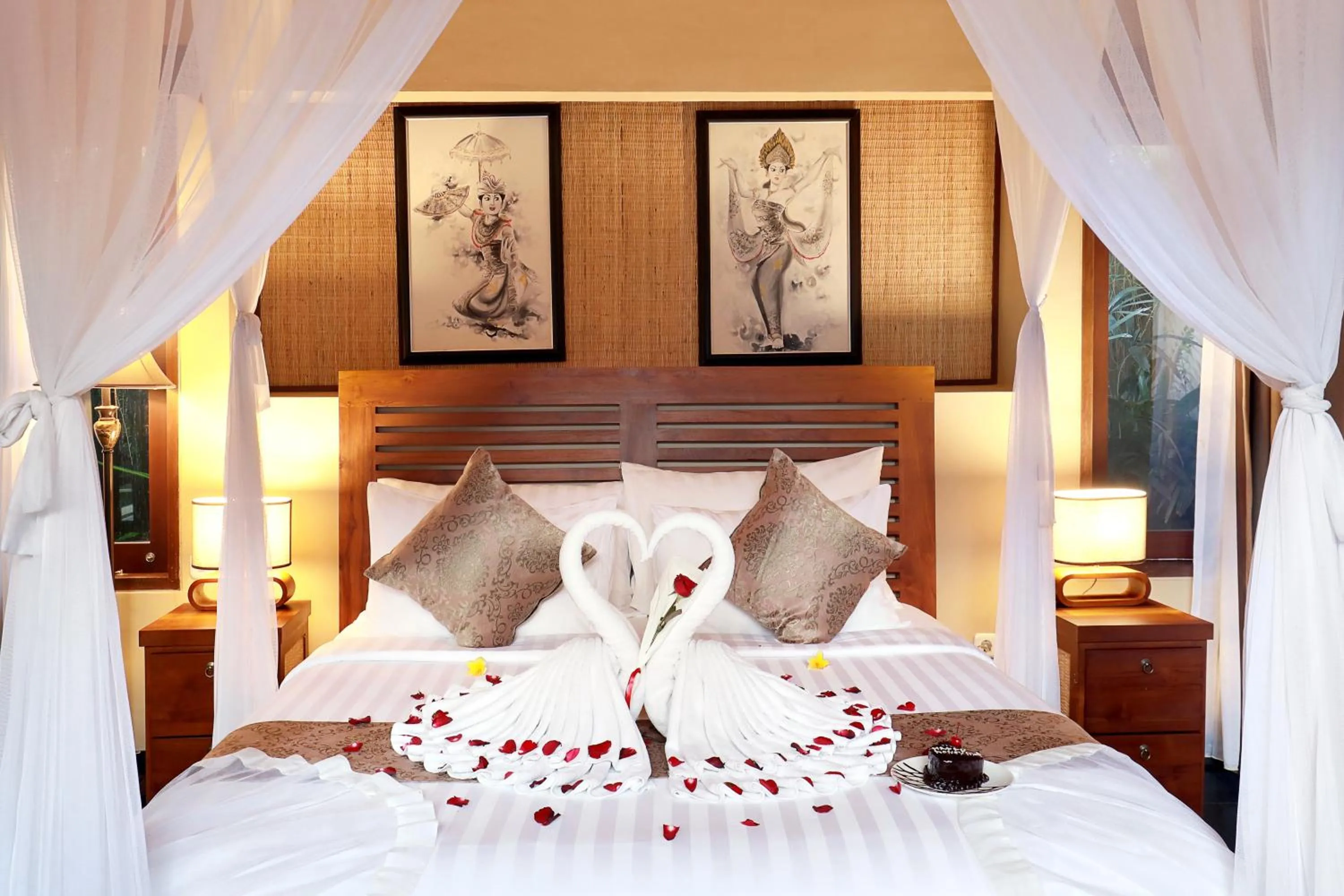 Bed in Ubud Nyuh Bali Resort & Spa