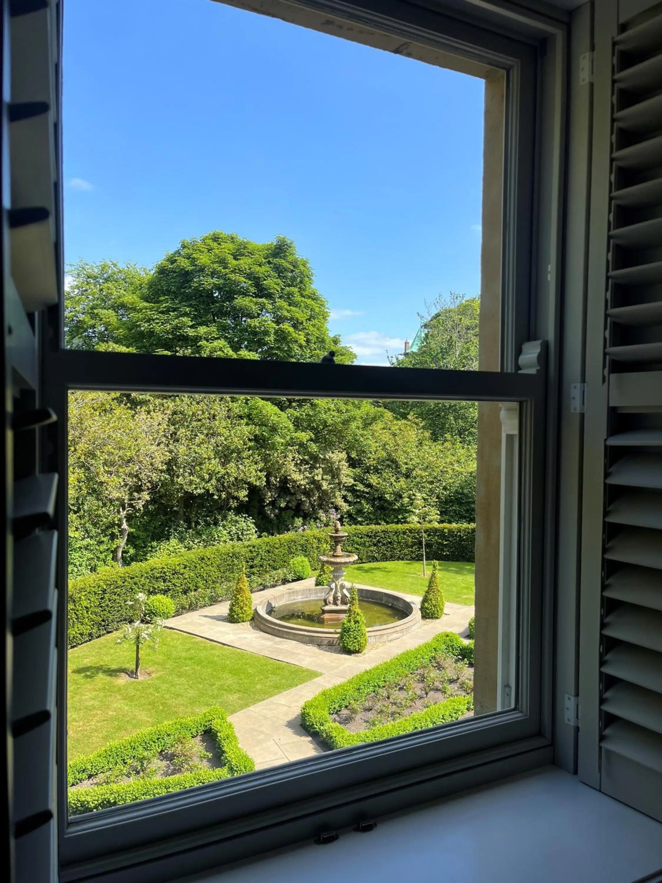 Property building in Manor House Lindley