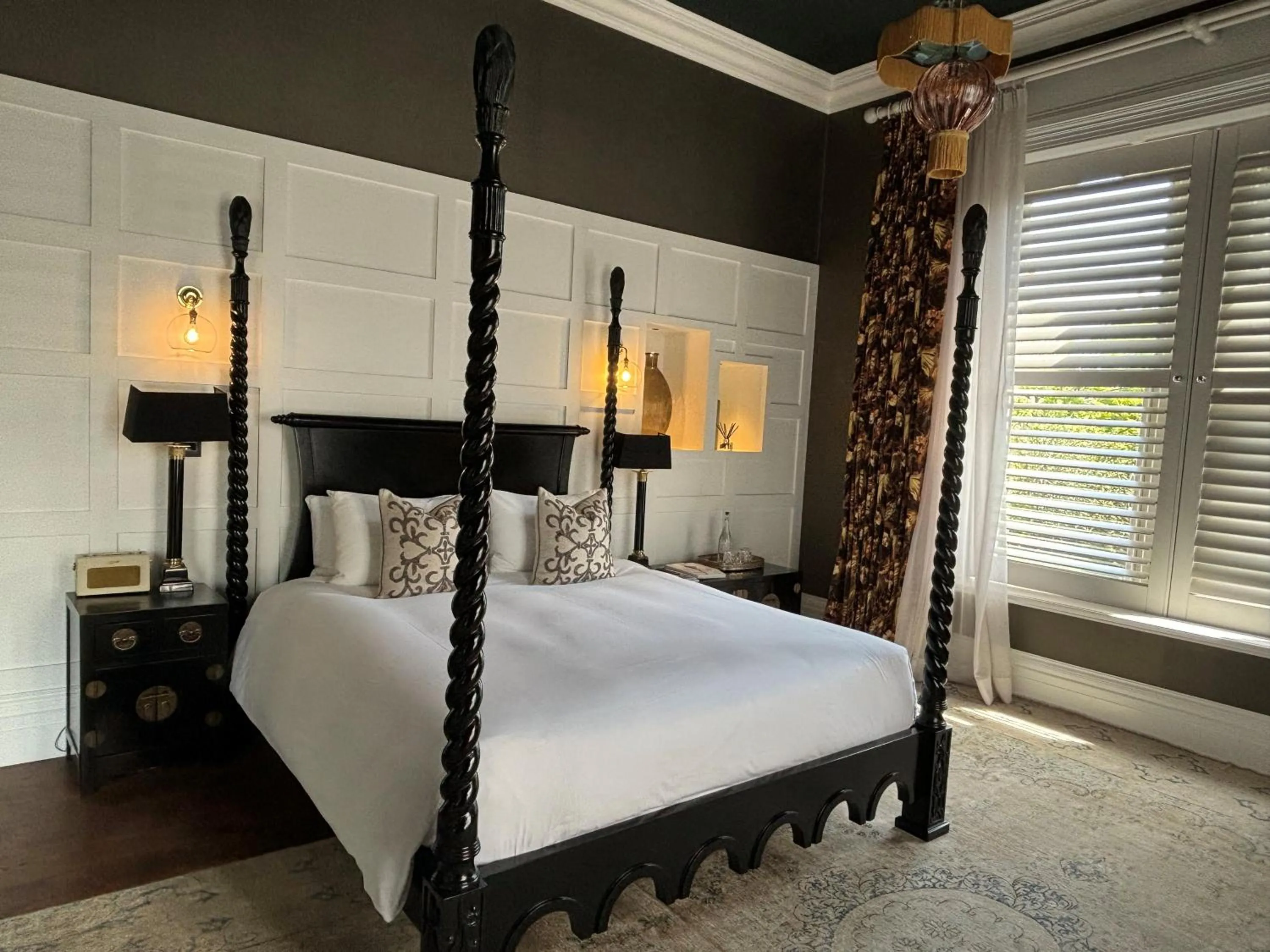 Bed in Manor House Lindley