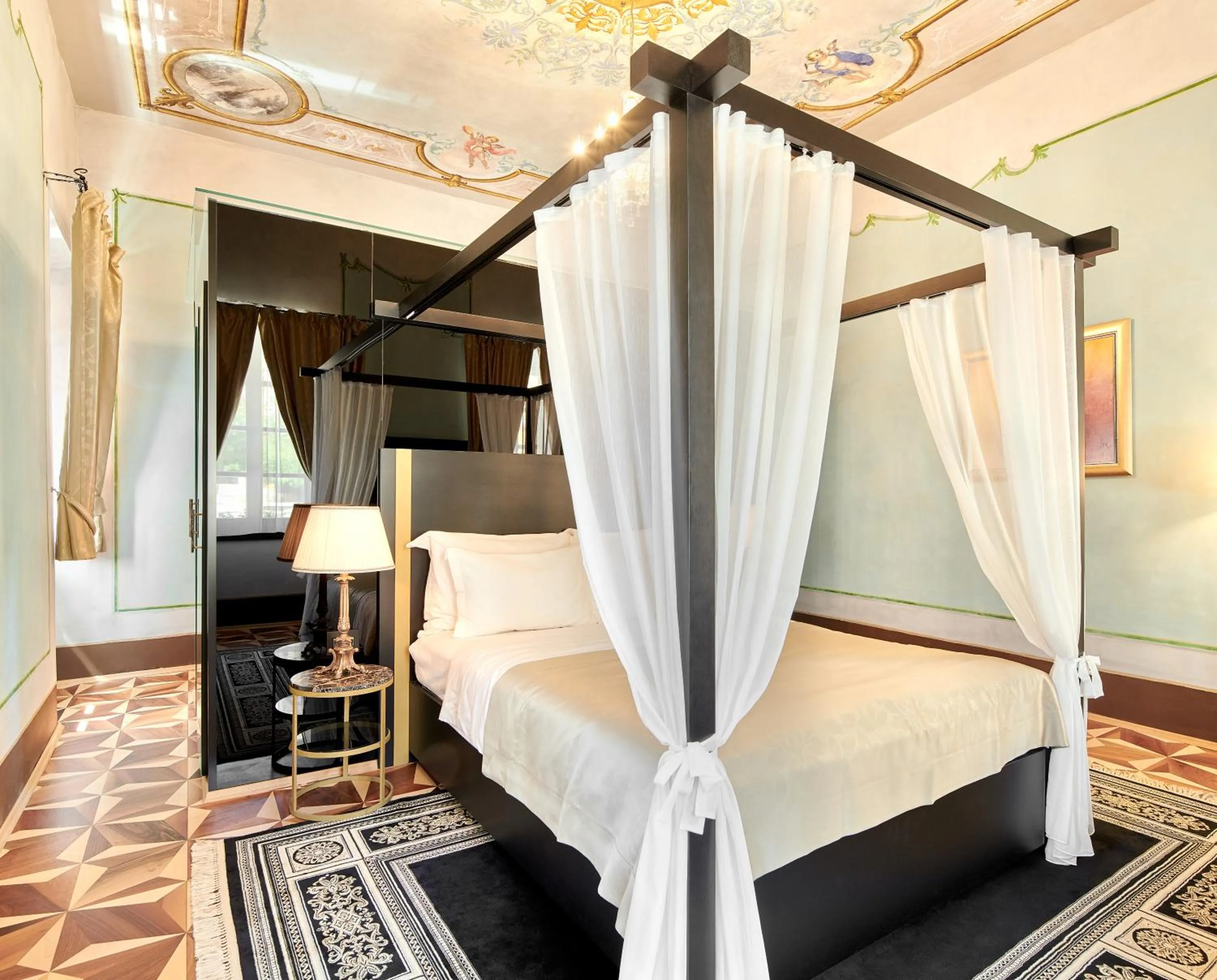 Bed in King Kresimir Heritage Hotel