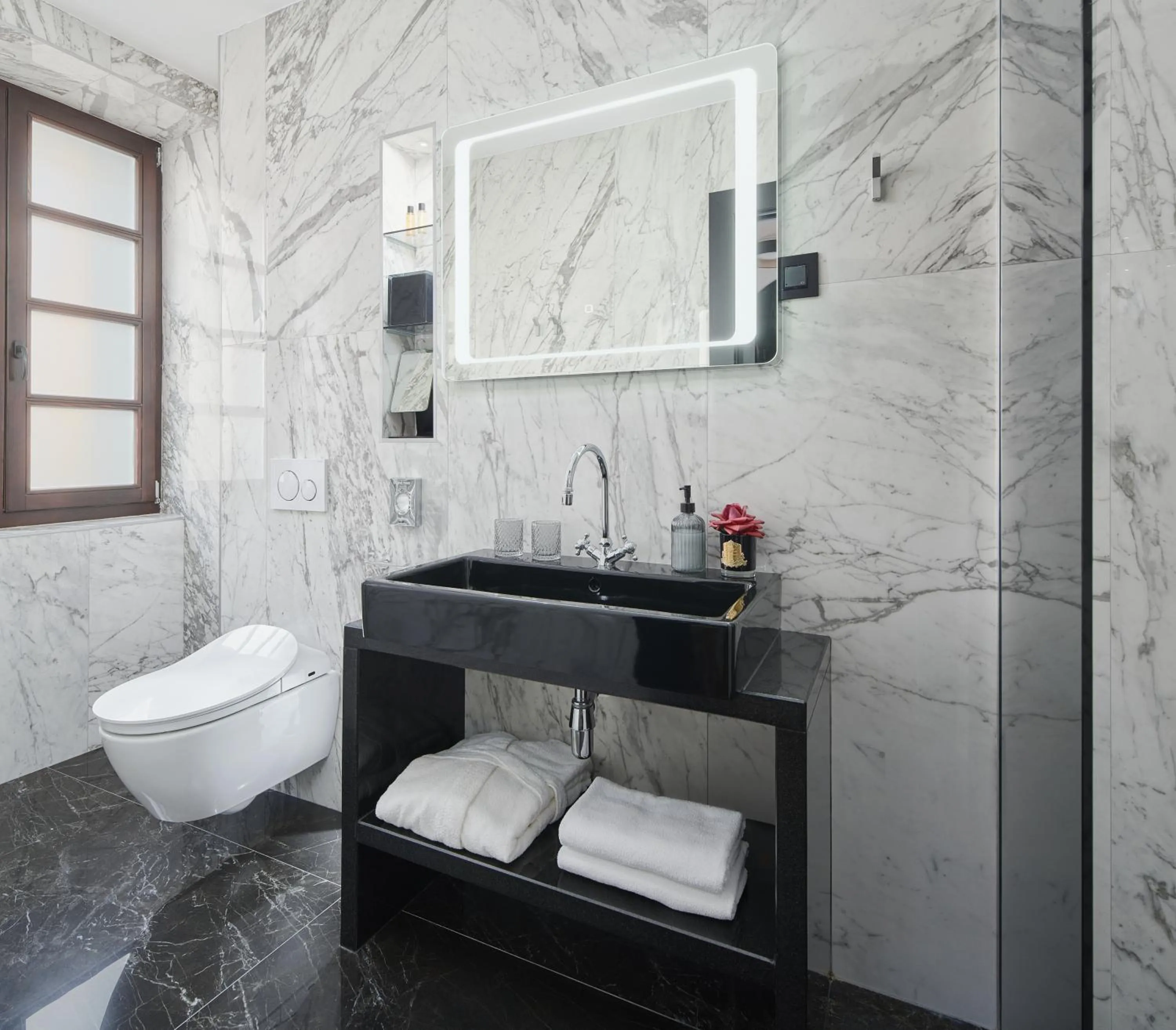 Bathroom in King Kresimir Heritage Hotel