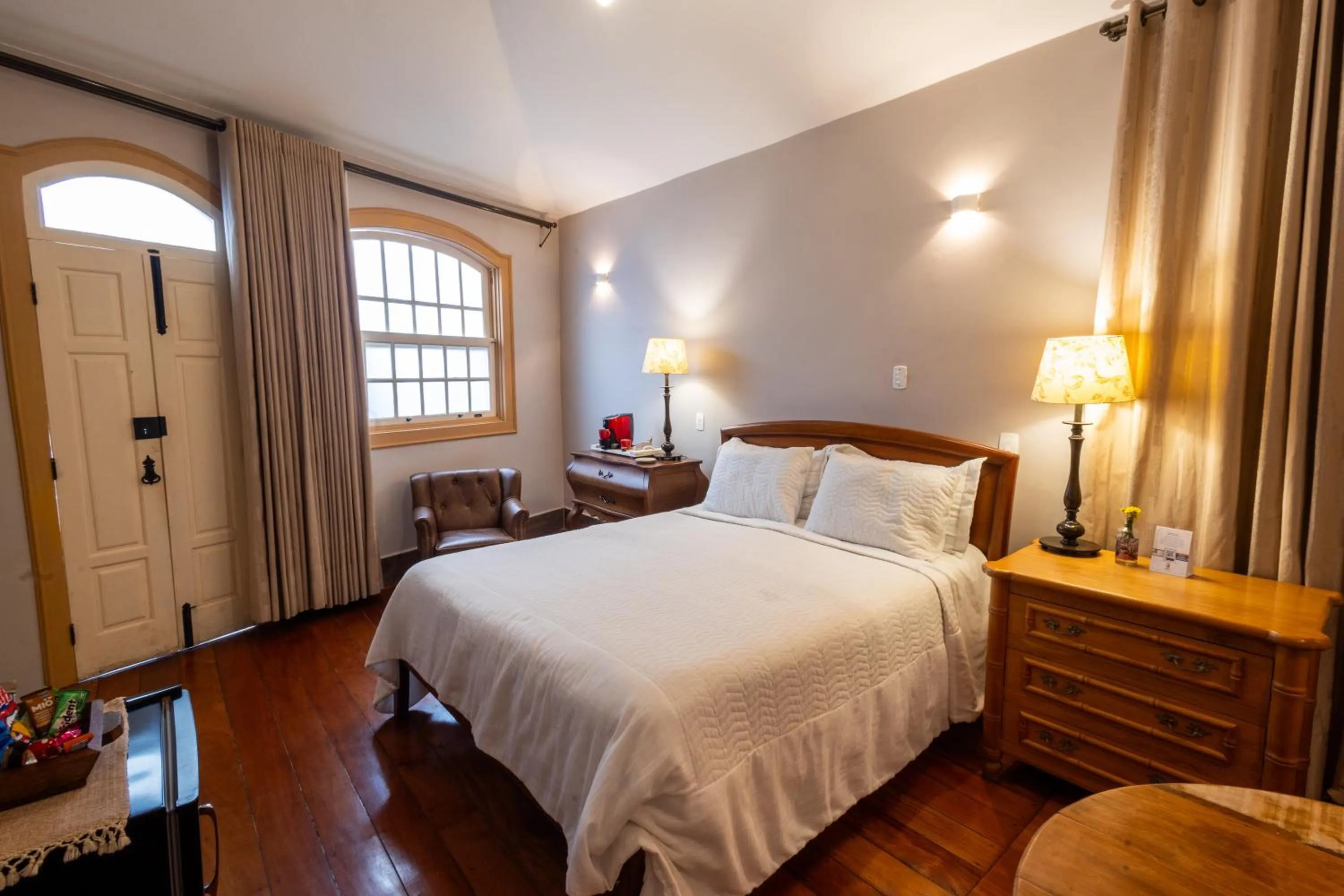 Bedroom, Bed in Pousada Pequena Tiradentes