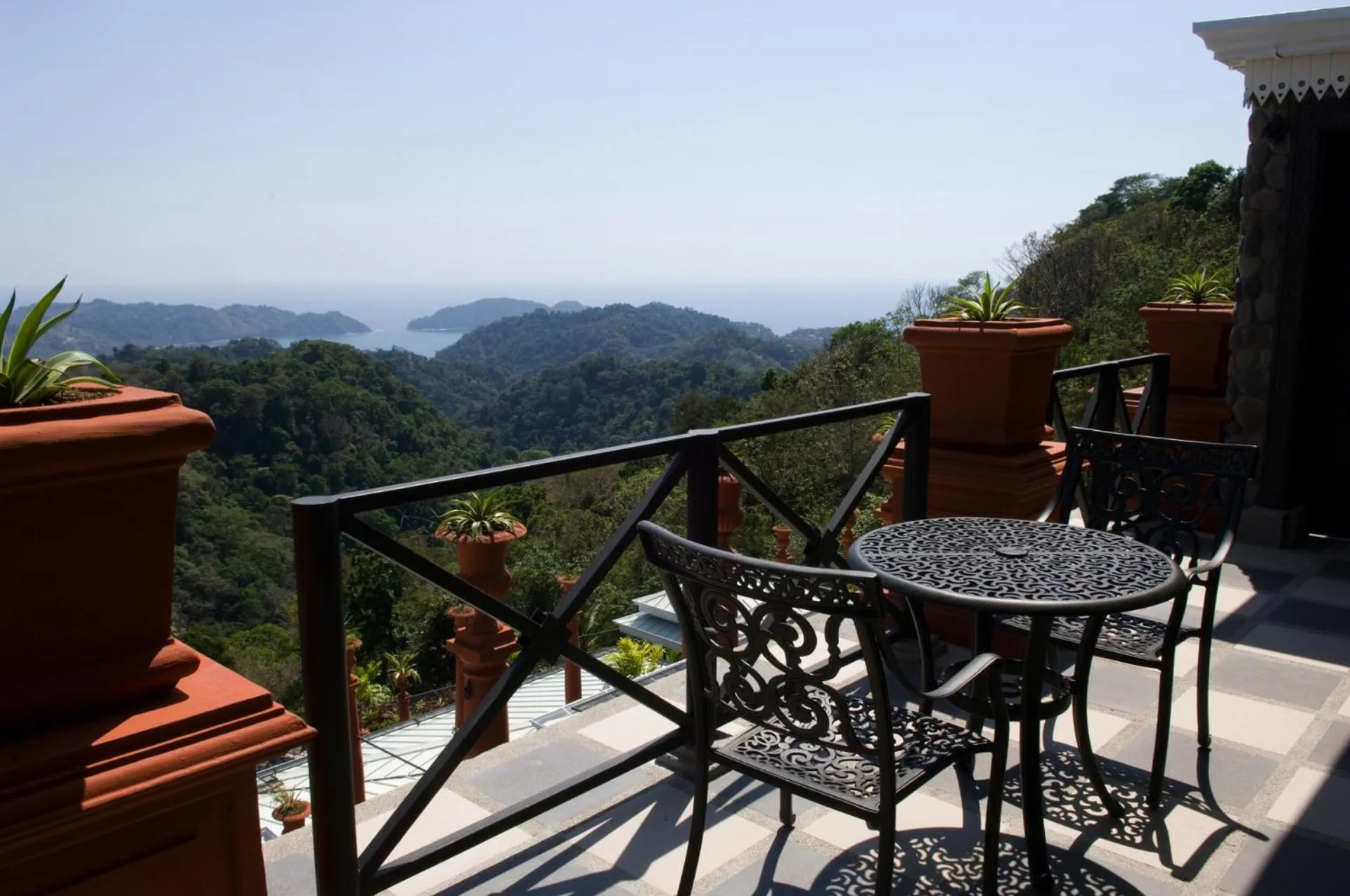 Balcony/Terrace in Hotel Villa Caletas