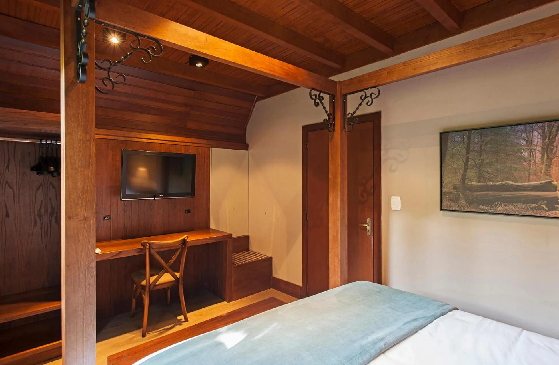 Bedroom, Bed in Hotel Fioreze Chalés