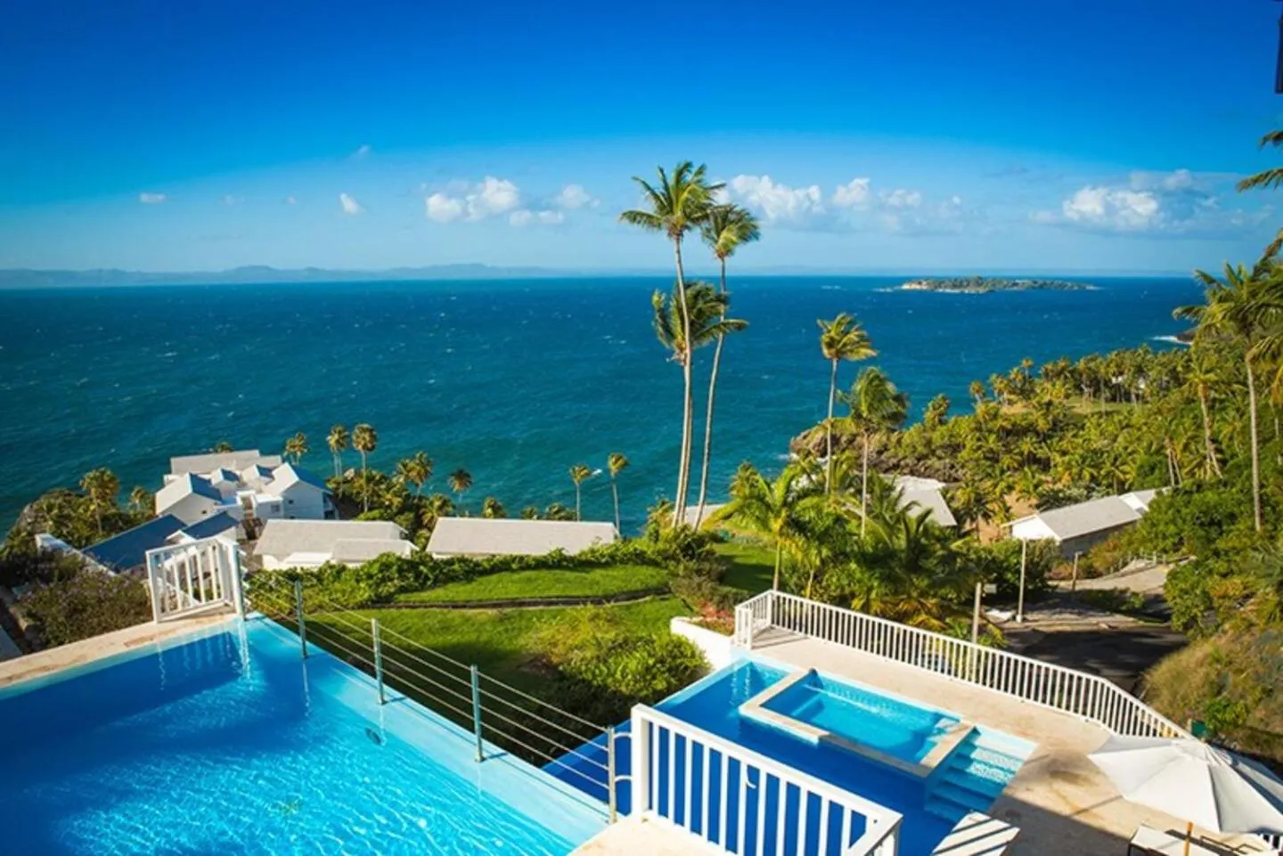 Pool view in Xeliter Vista Mare, Samana