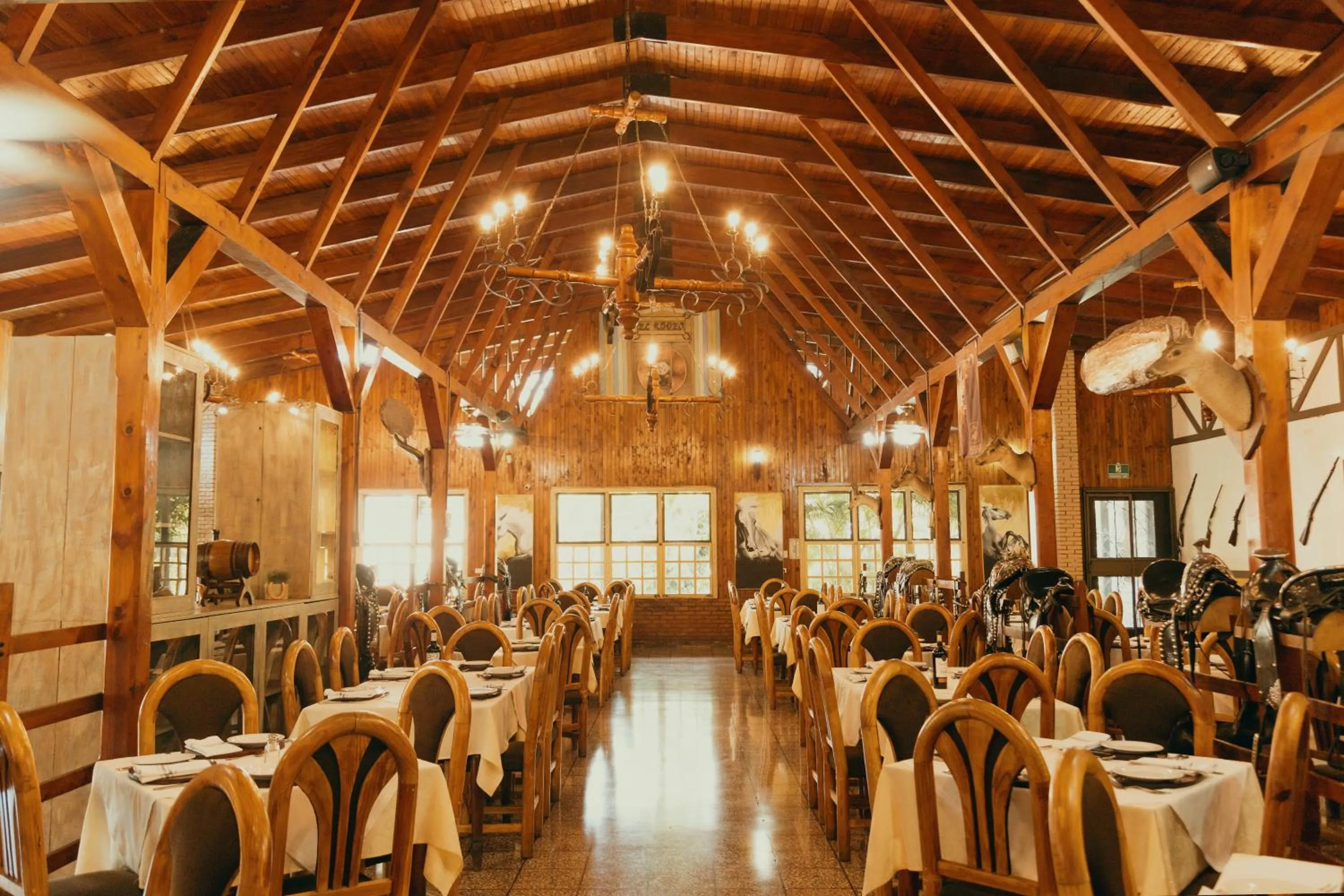 Restaurant/places to eat in El Rodeo Estancia Boutique Hotel & Steakhouse