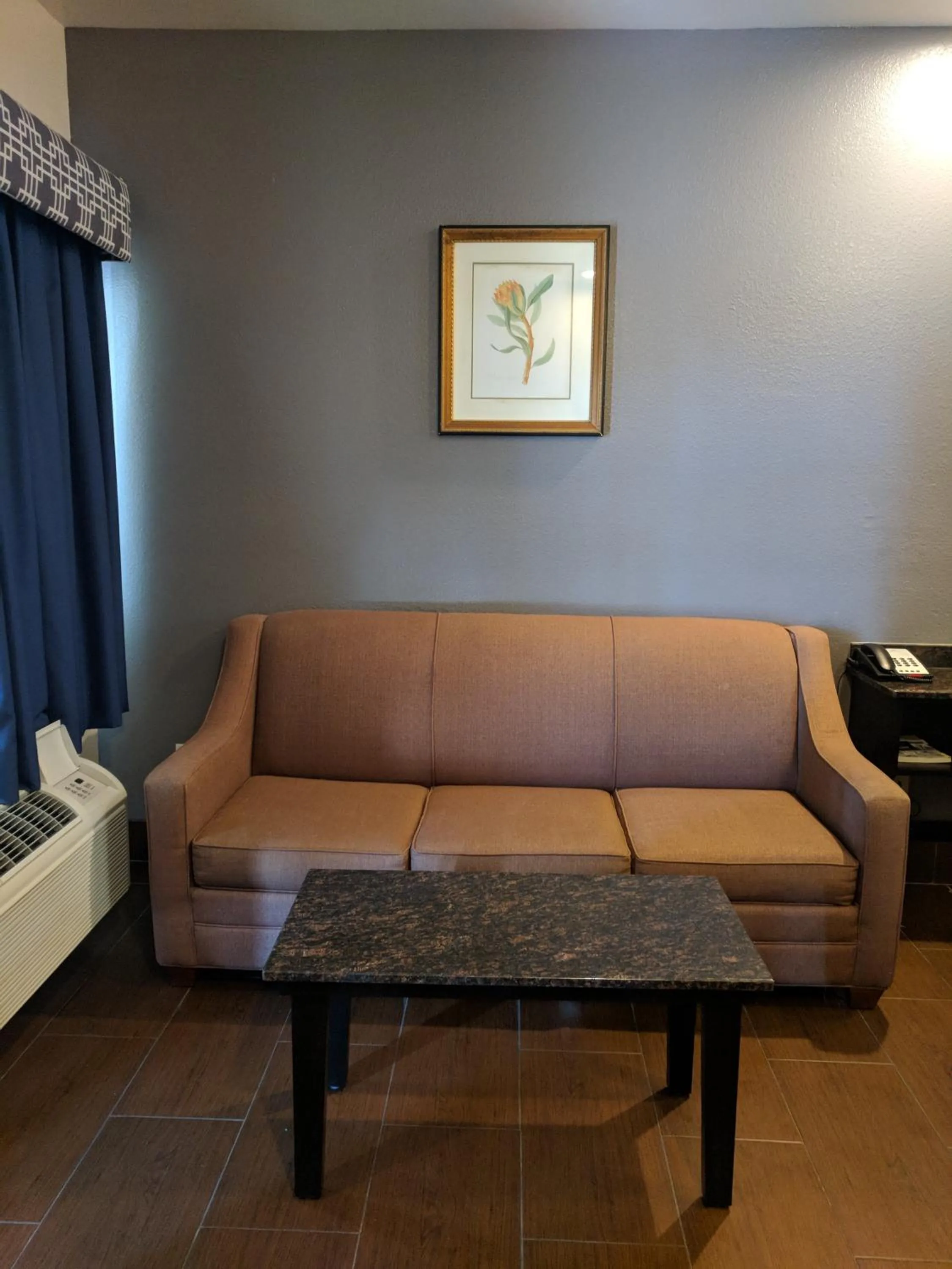 Seating area in Americas Best Value Inn - Brownsville