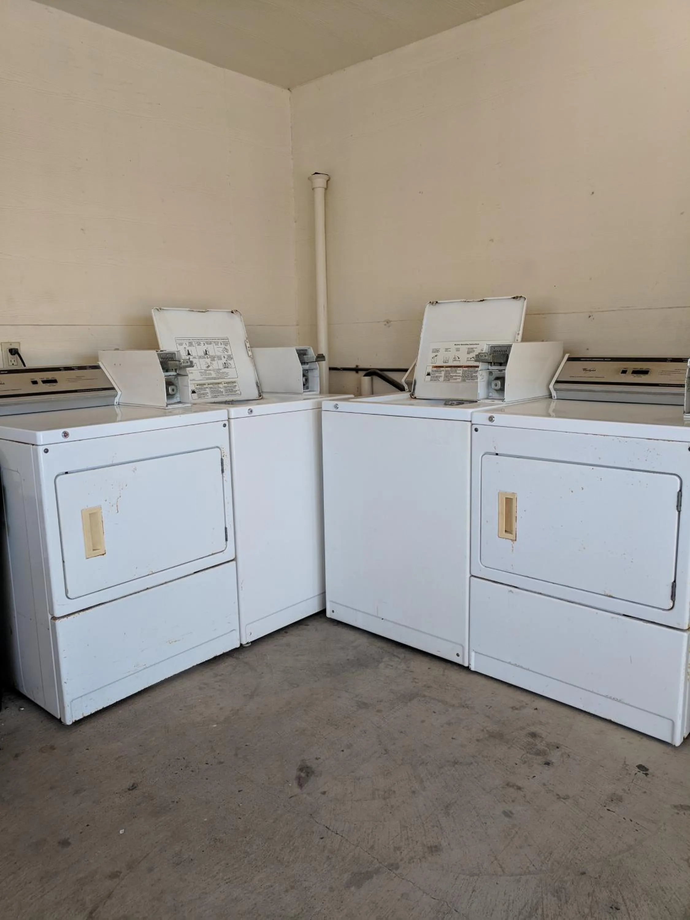 laundry in Americas Best Value Inn - Brownsville