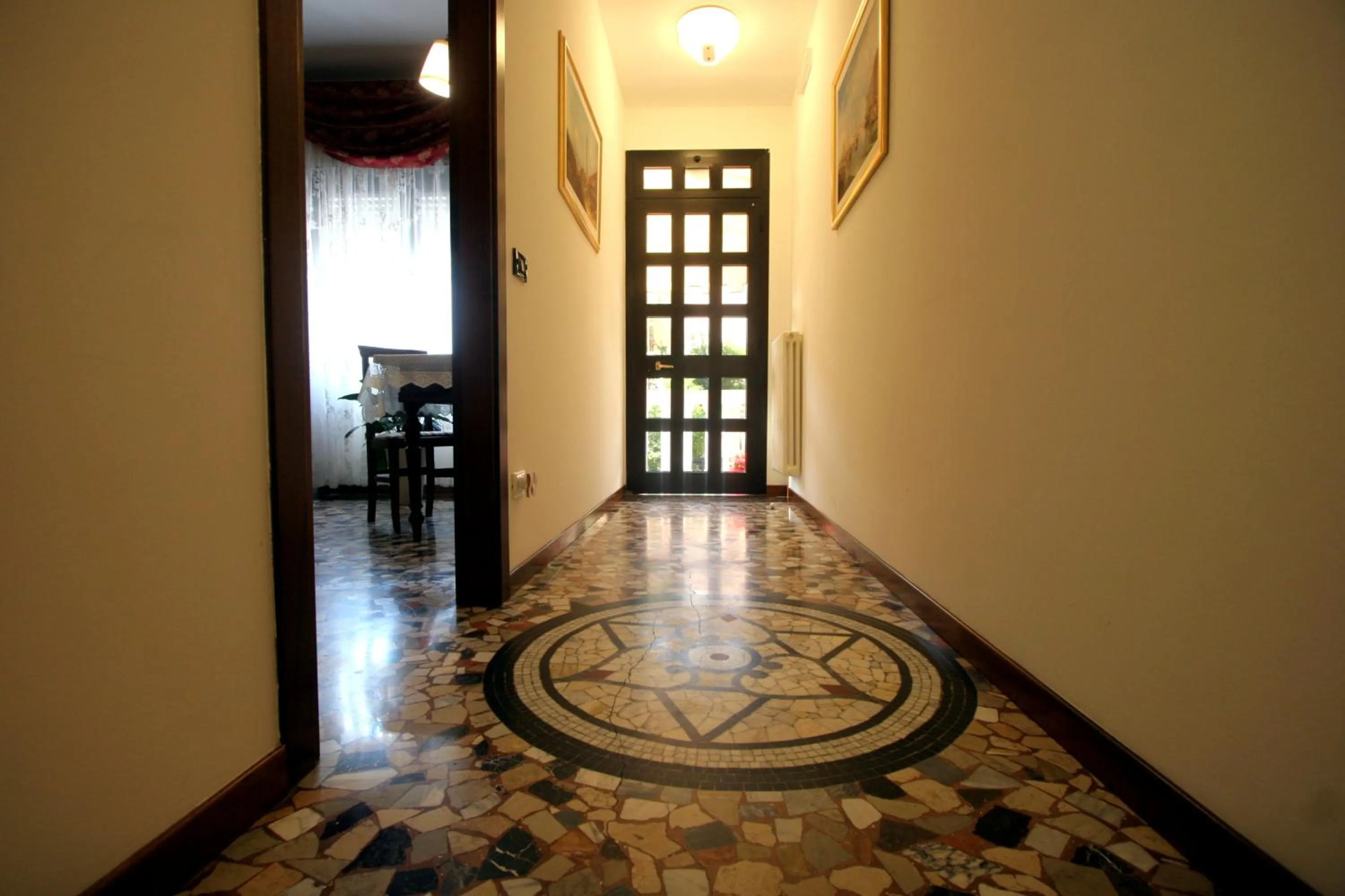 Facade/entrance in Venice Lion Residence - Vespucci