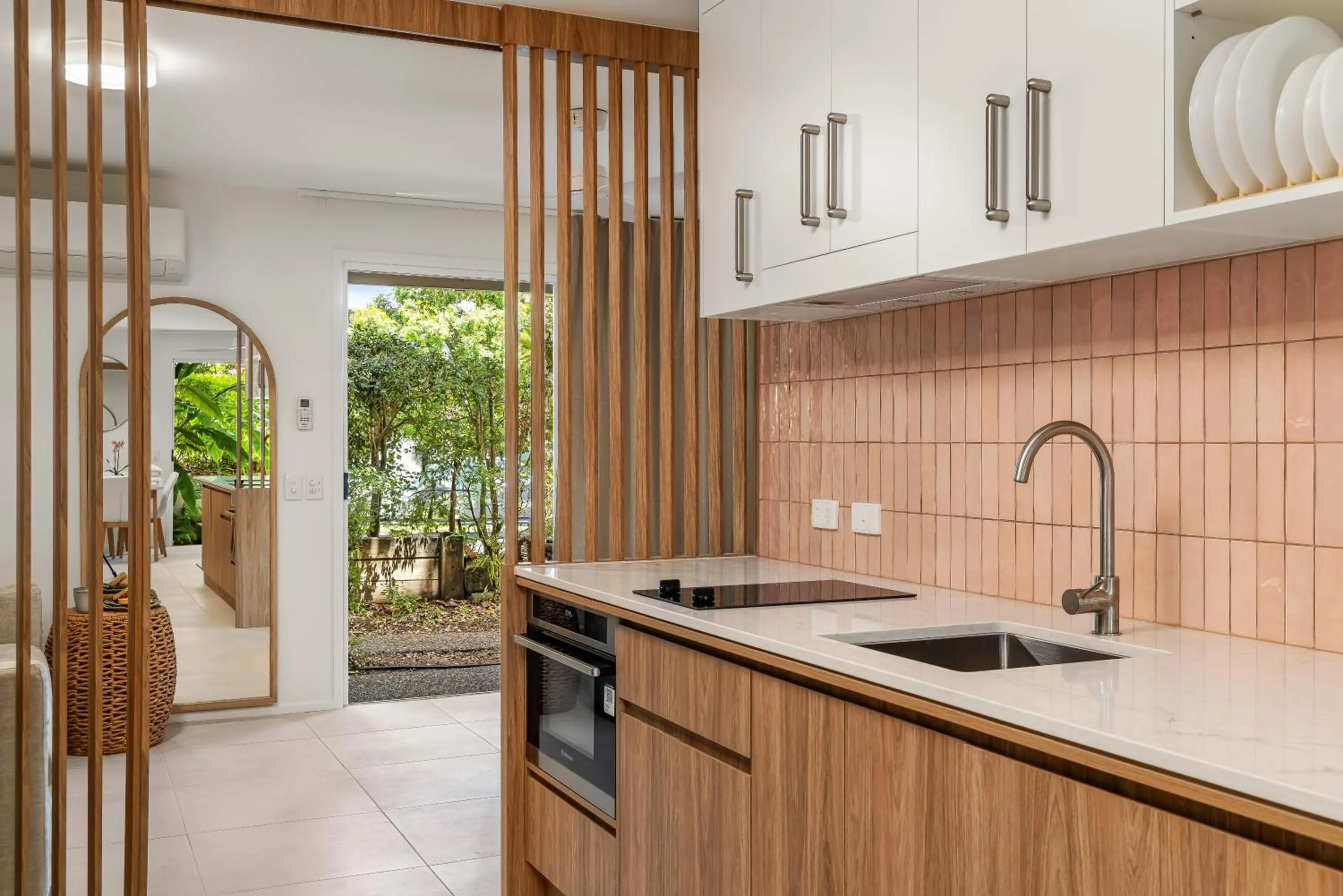 Noosa Outrigger Beach Resort