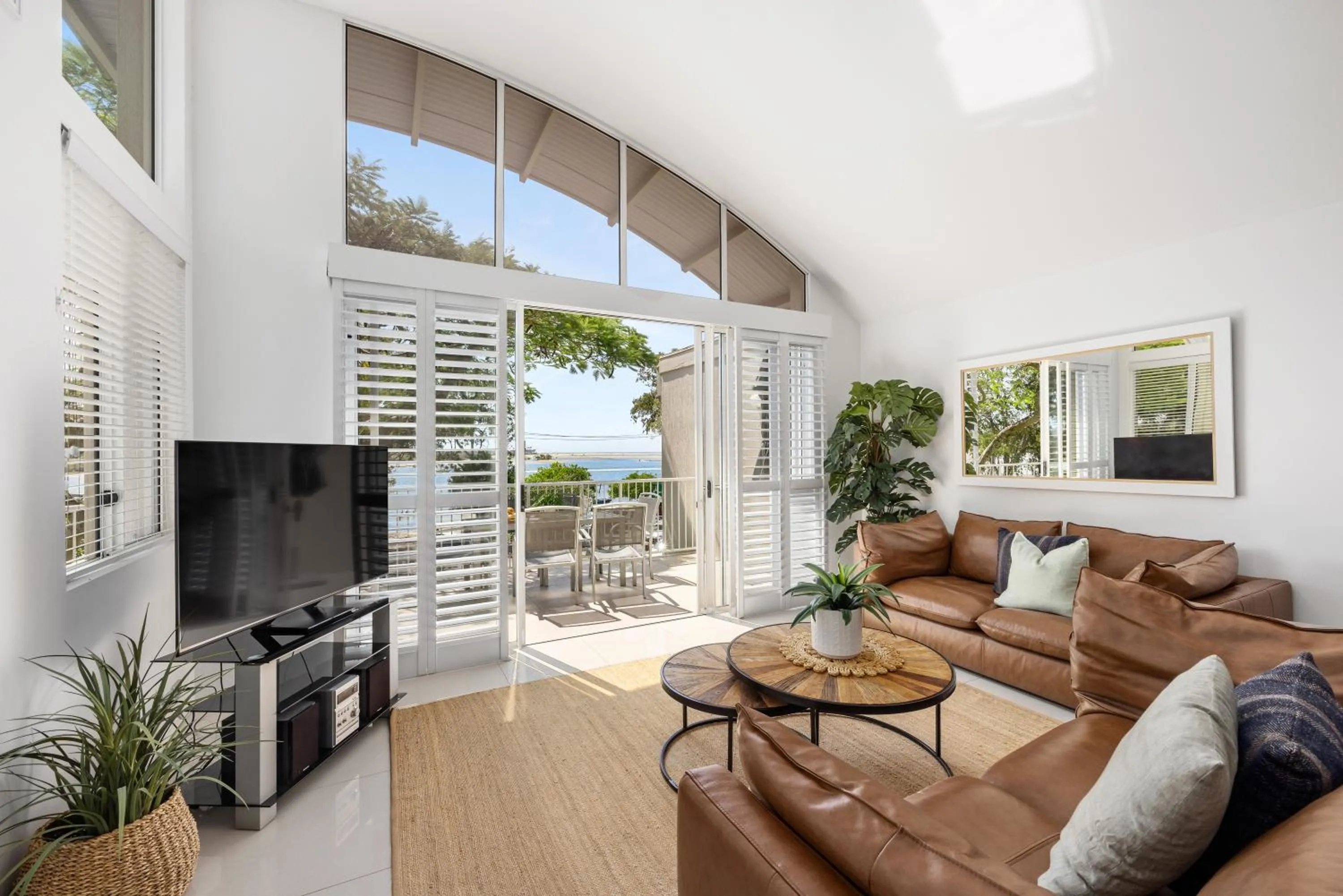 Noosa Outrigger Beach Resort