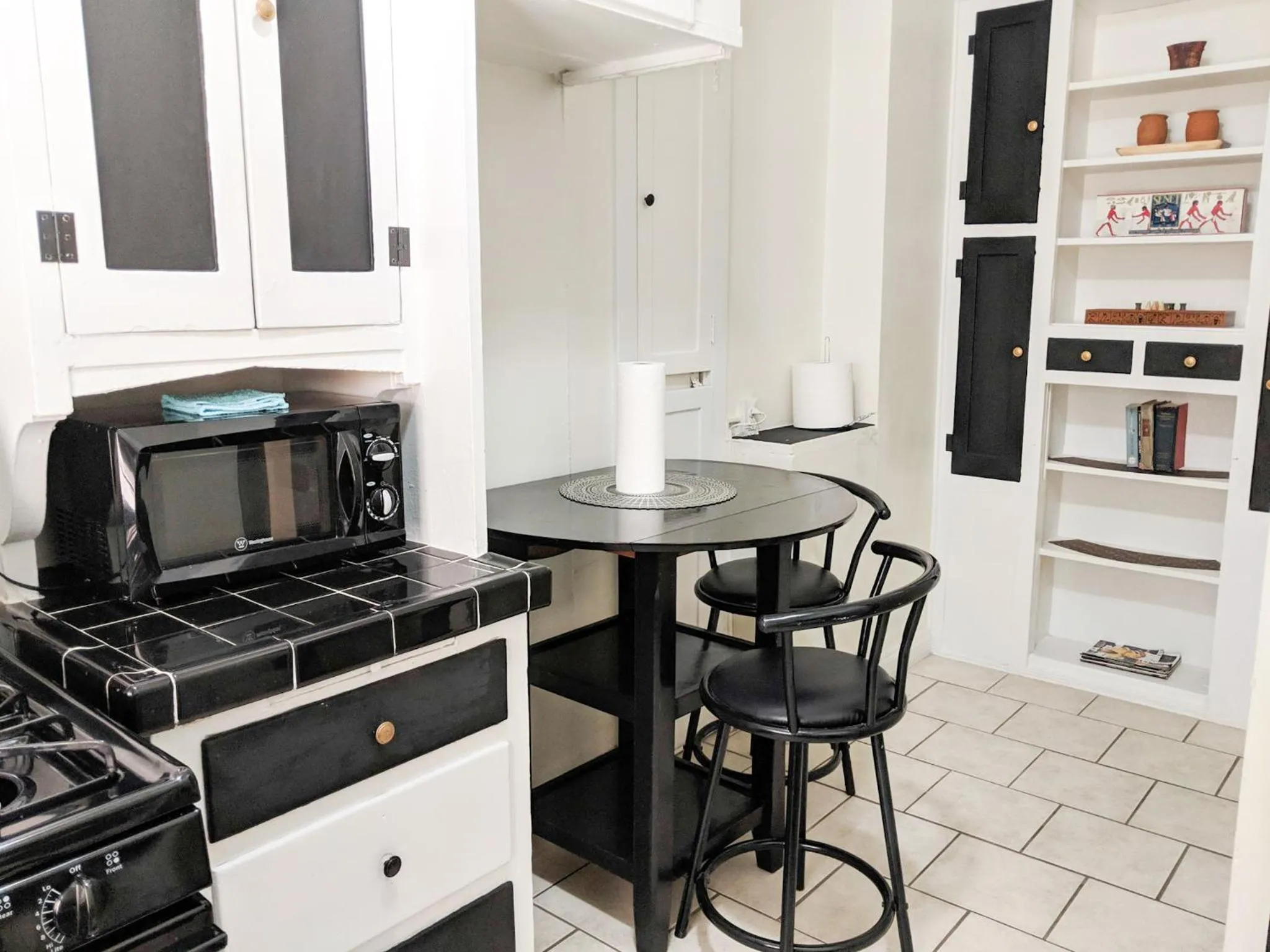 Kitchen or kitchenette in Casa Bonita Apartments