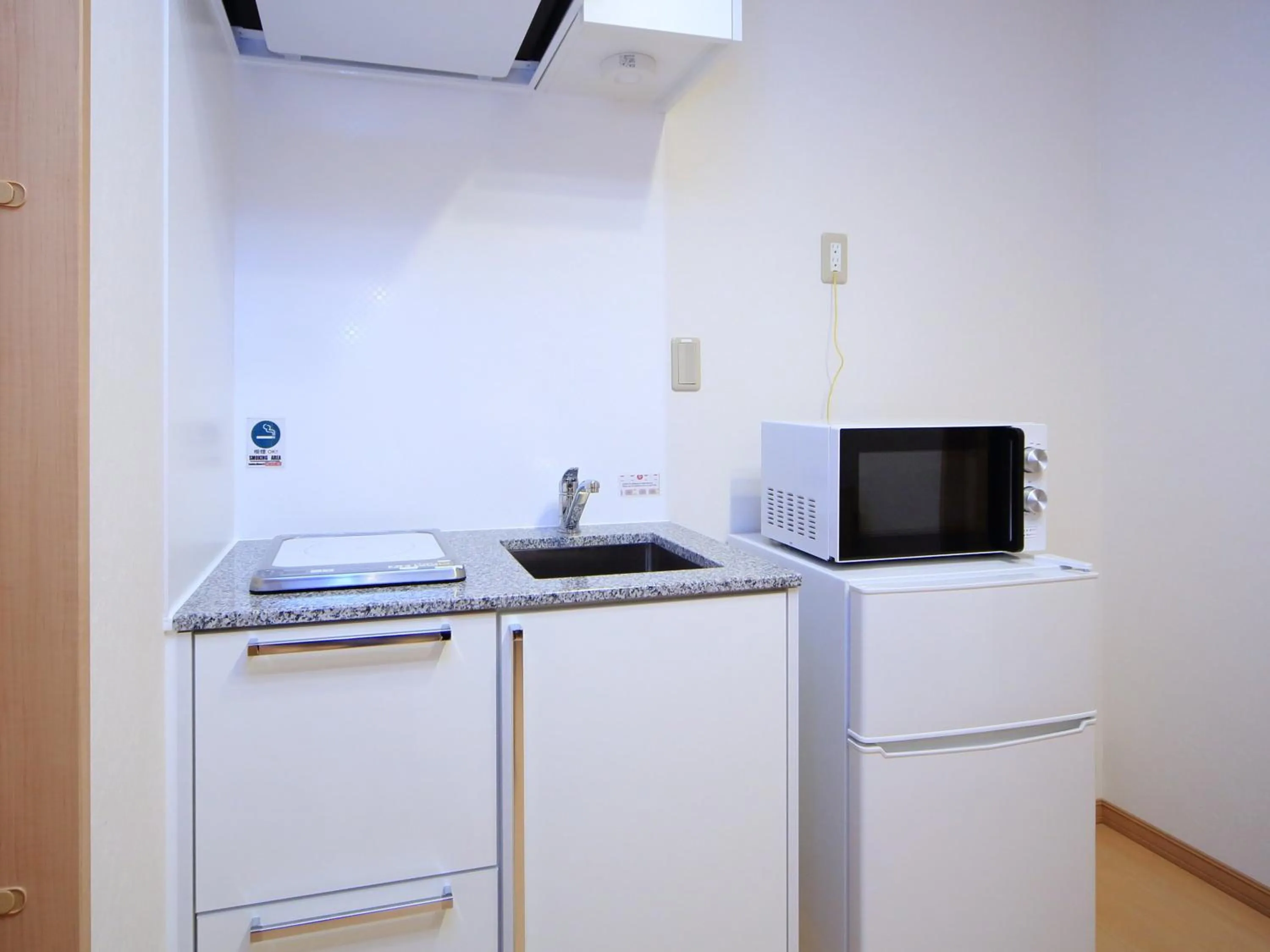 Kitchen or kitchenette in カモンイン 比永城町