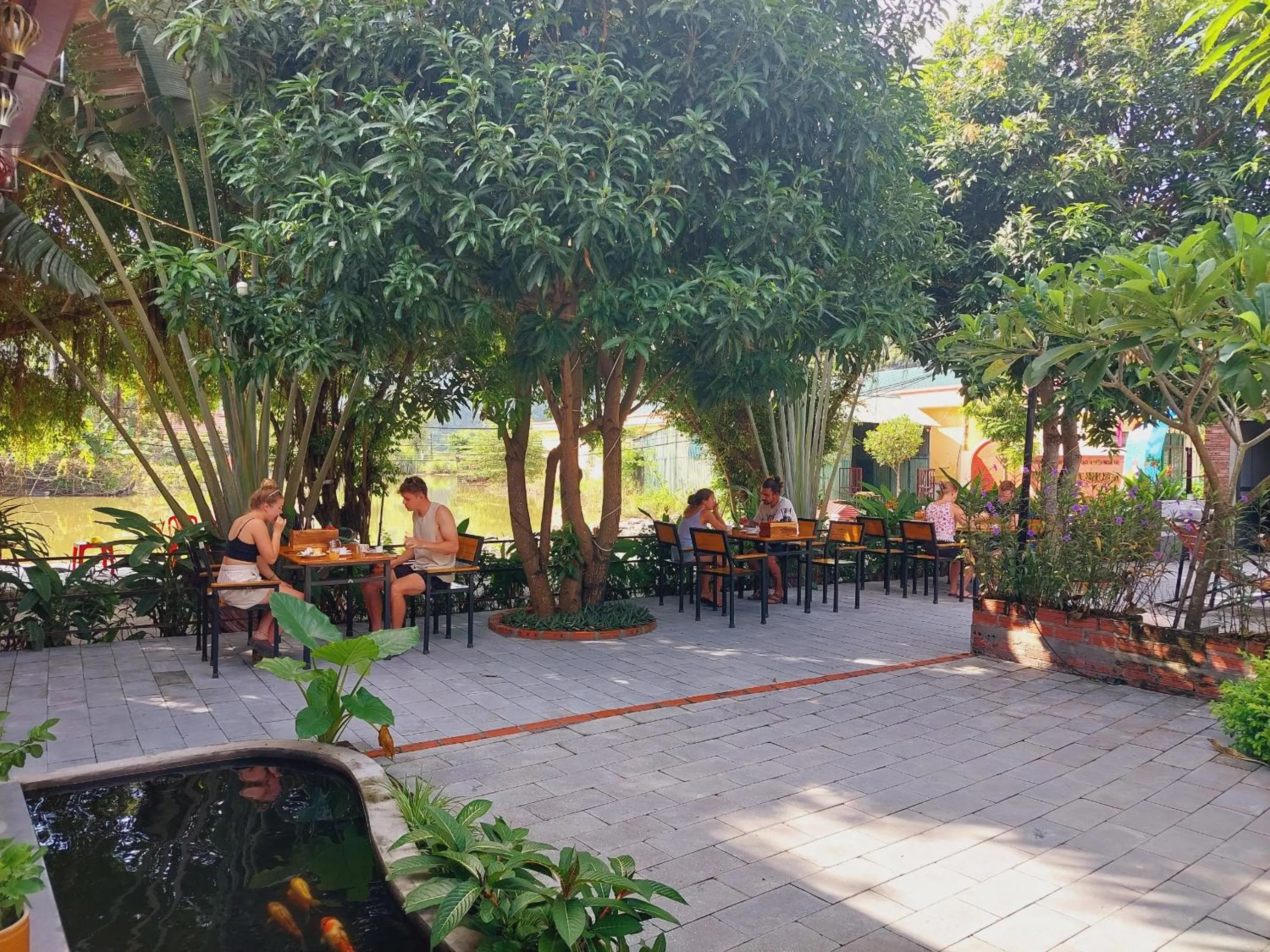 Restaurant/places to eat in Ninh Binh Mountain Side Homestay & Cafe