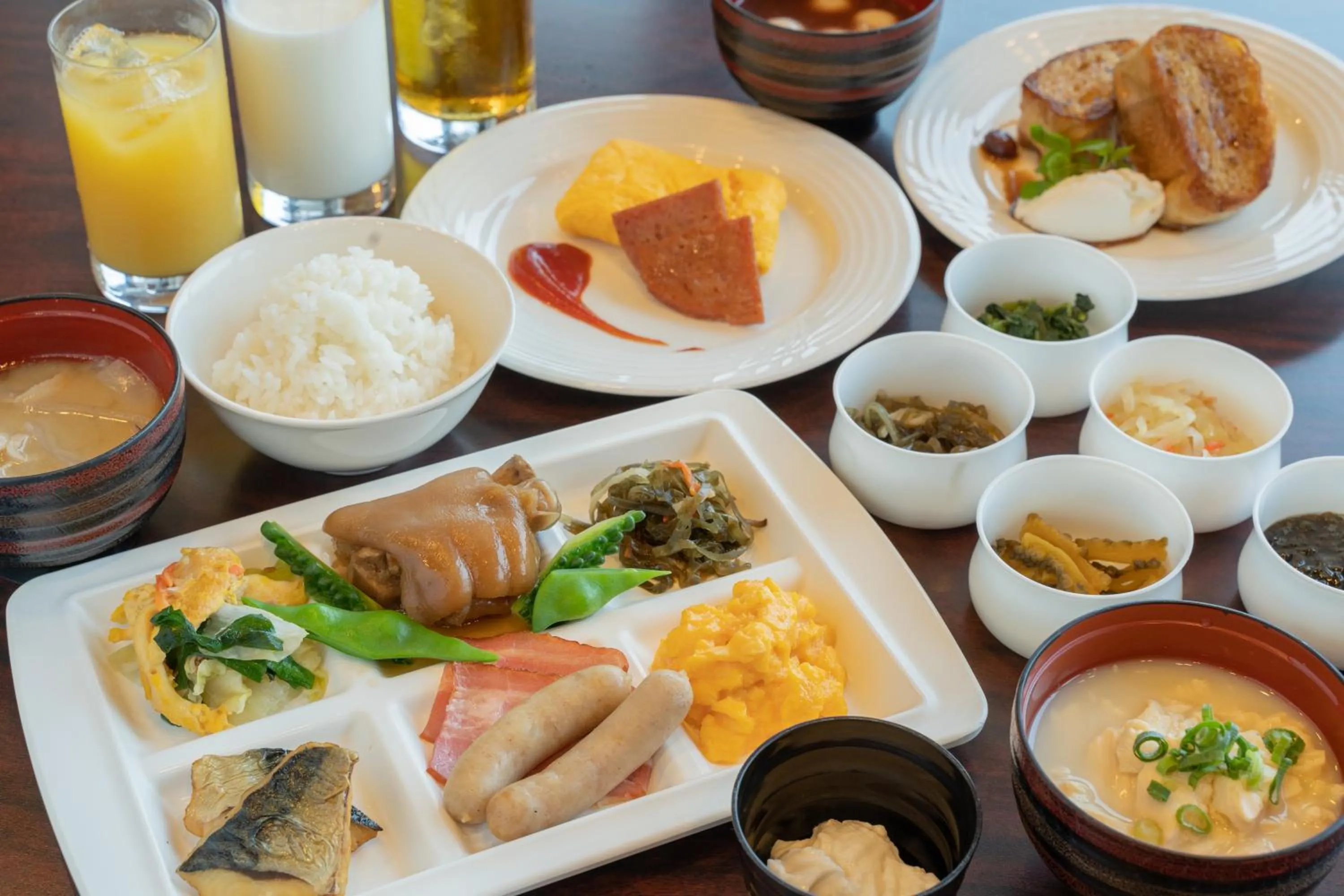 Food in Southern Beach Hotel & Resort