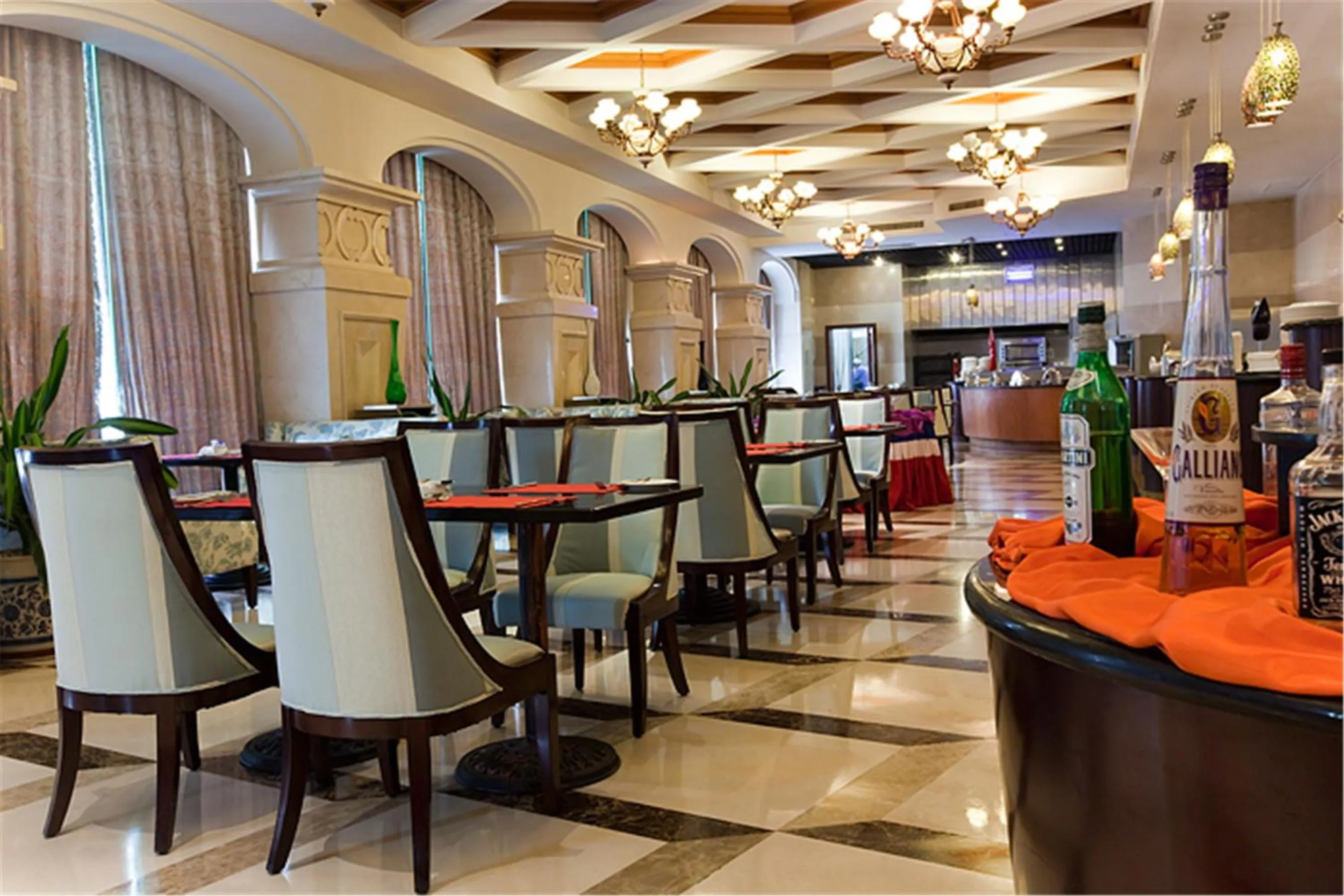 Restaurant/places to eat in Golden Ocean Hotel Tianjin