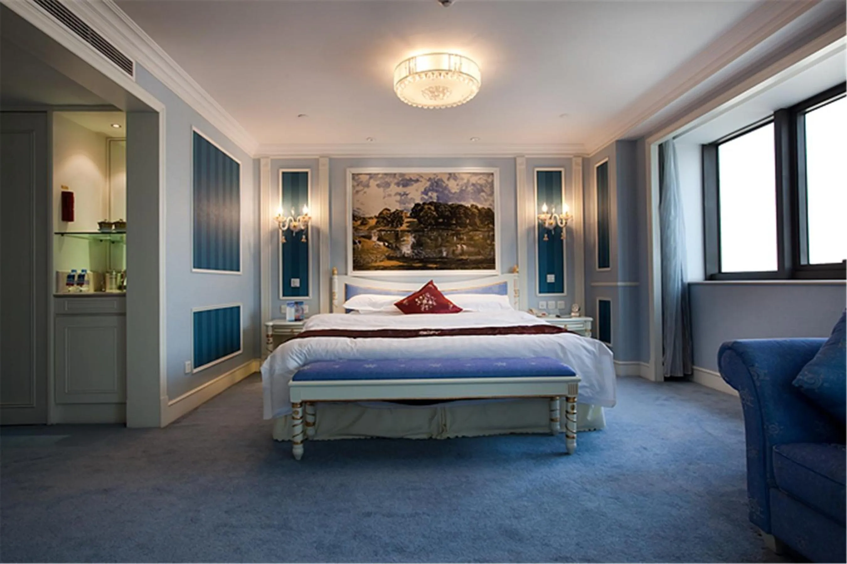 Photo of the whole room in Golden Ocean Hotel Tianjin