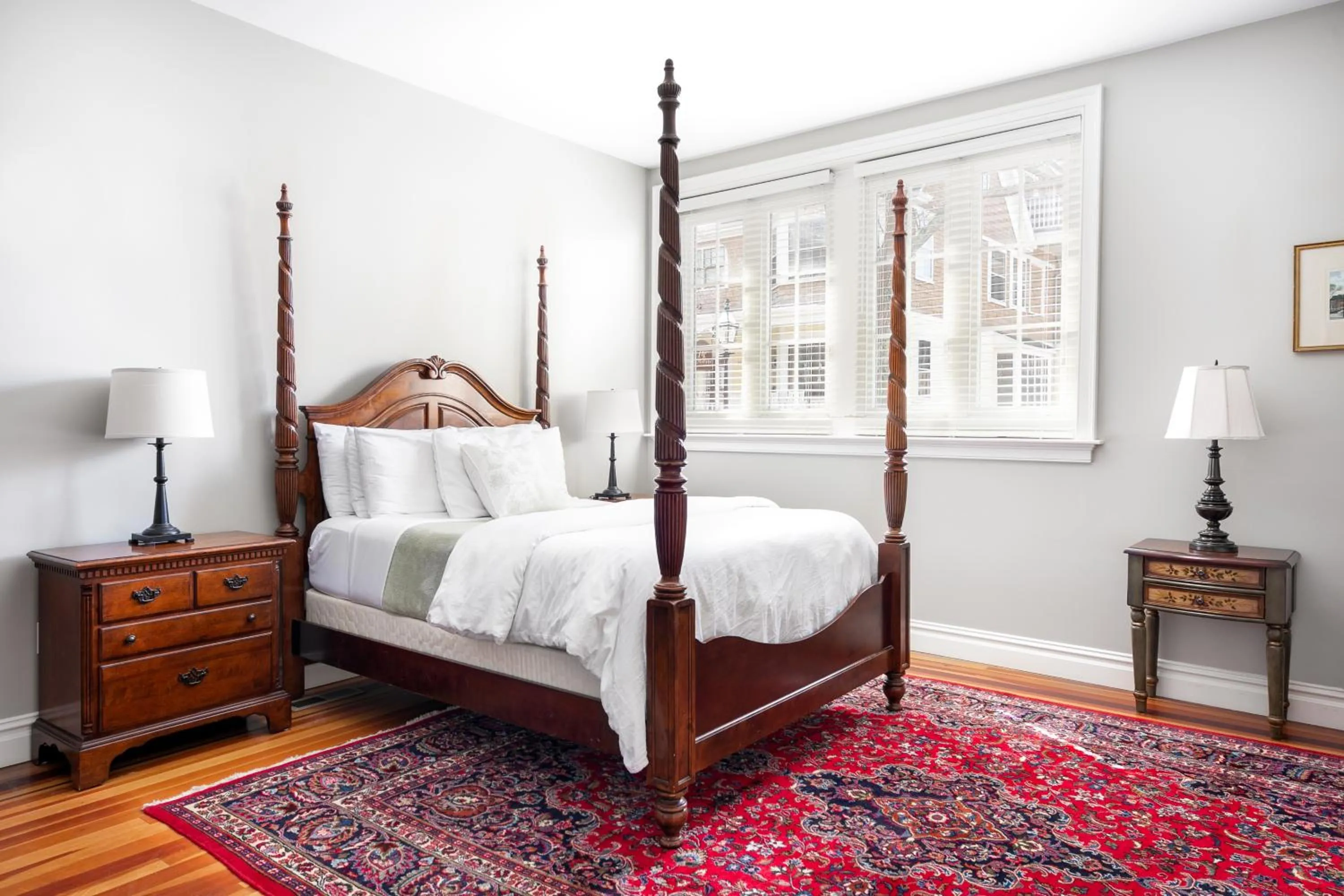 Bed in Pelham Court Hotel