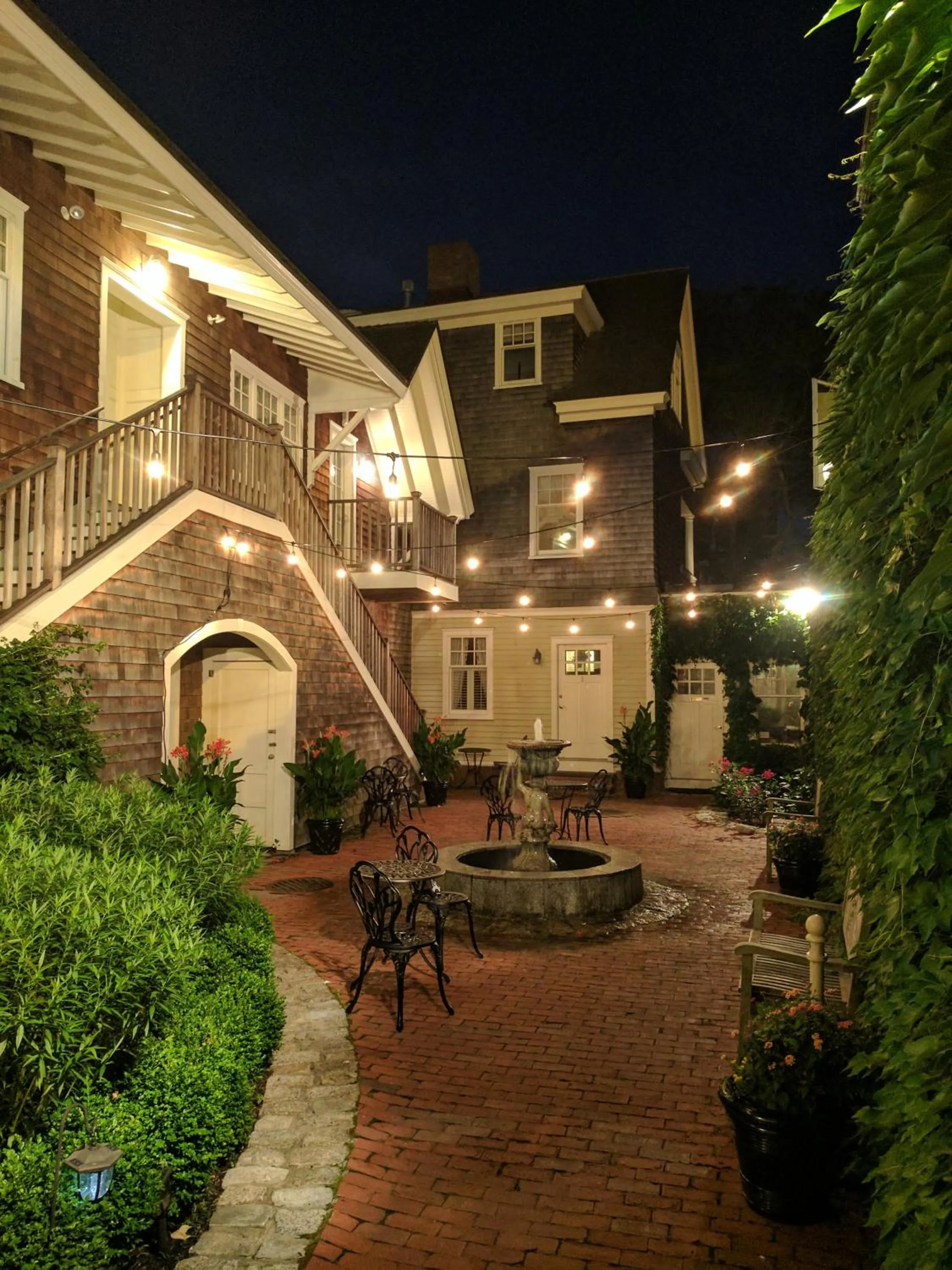 Inner courtyard view in Pelham Court Hotel