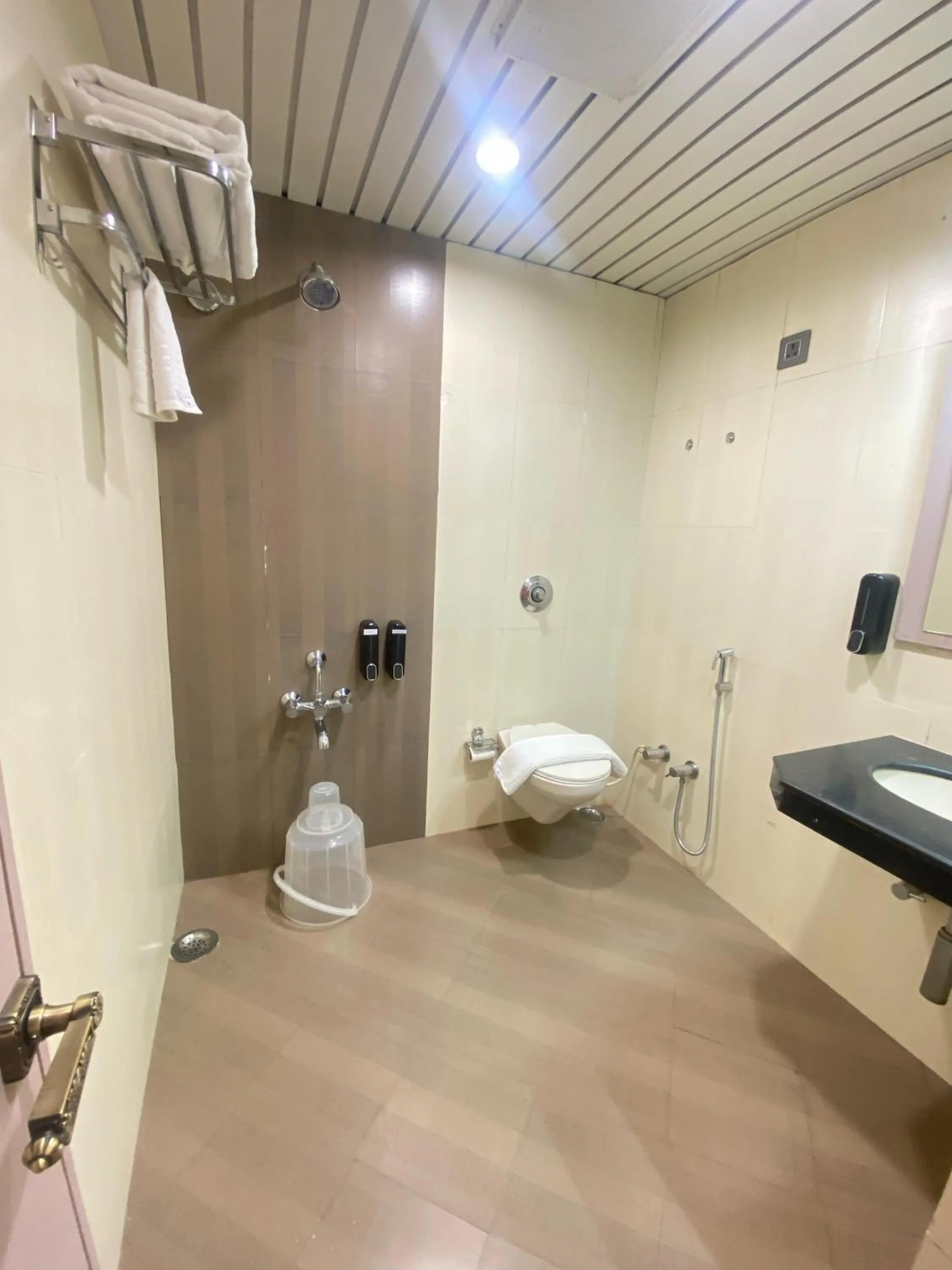 Hotel Crystal inn Nakki Lake 25 Meter