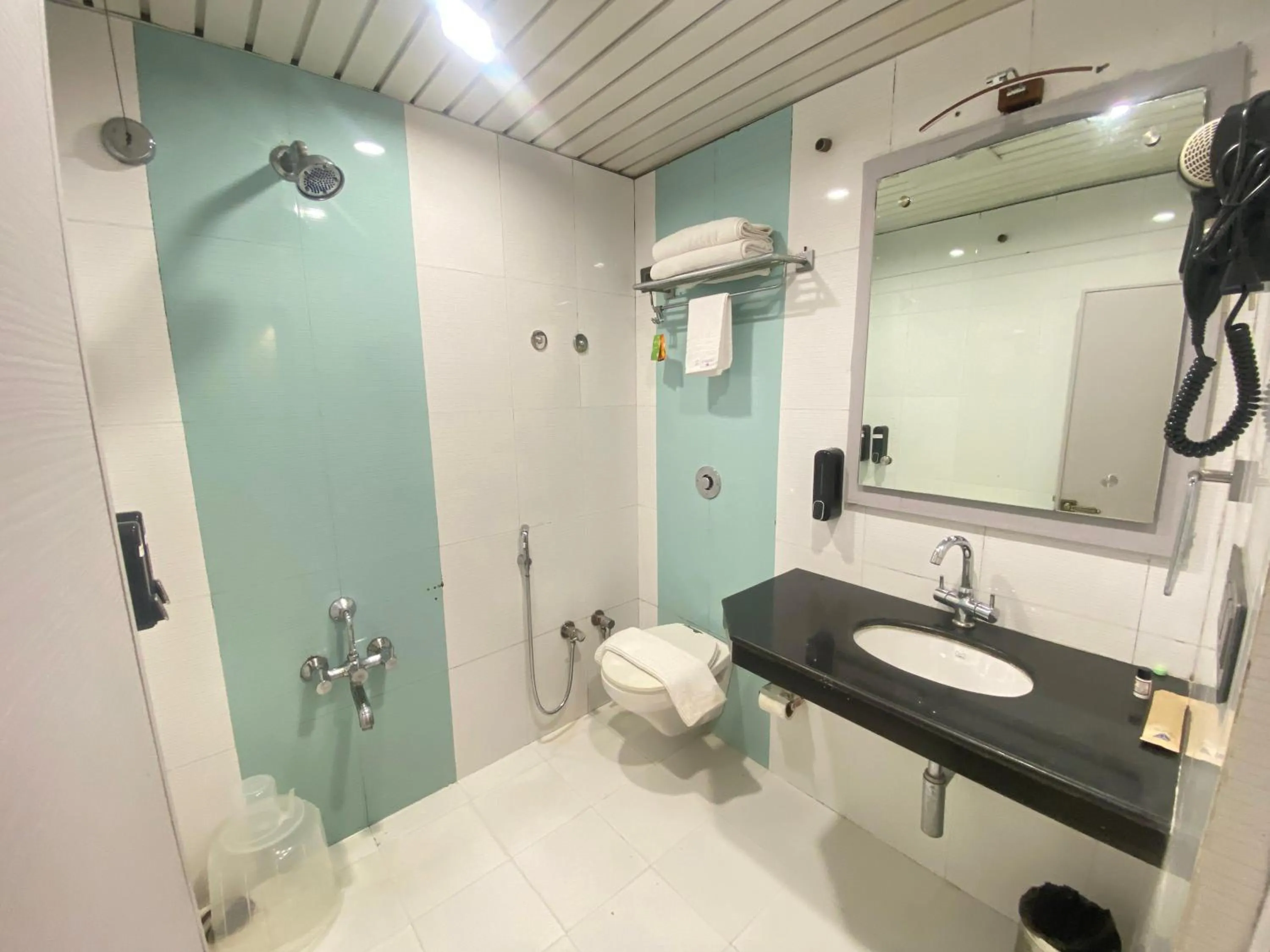 Hotel Crystal inn Nakki Lake 25 Meter