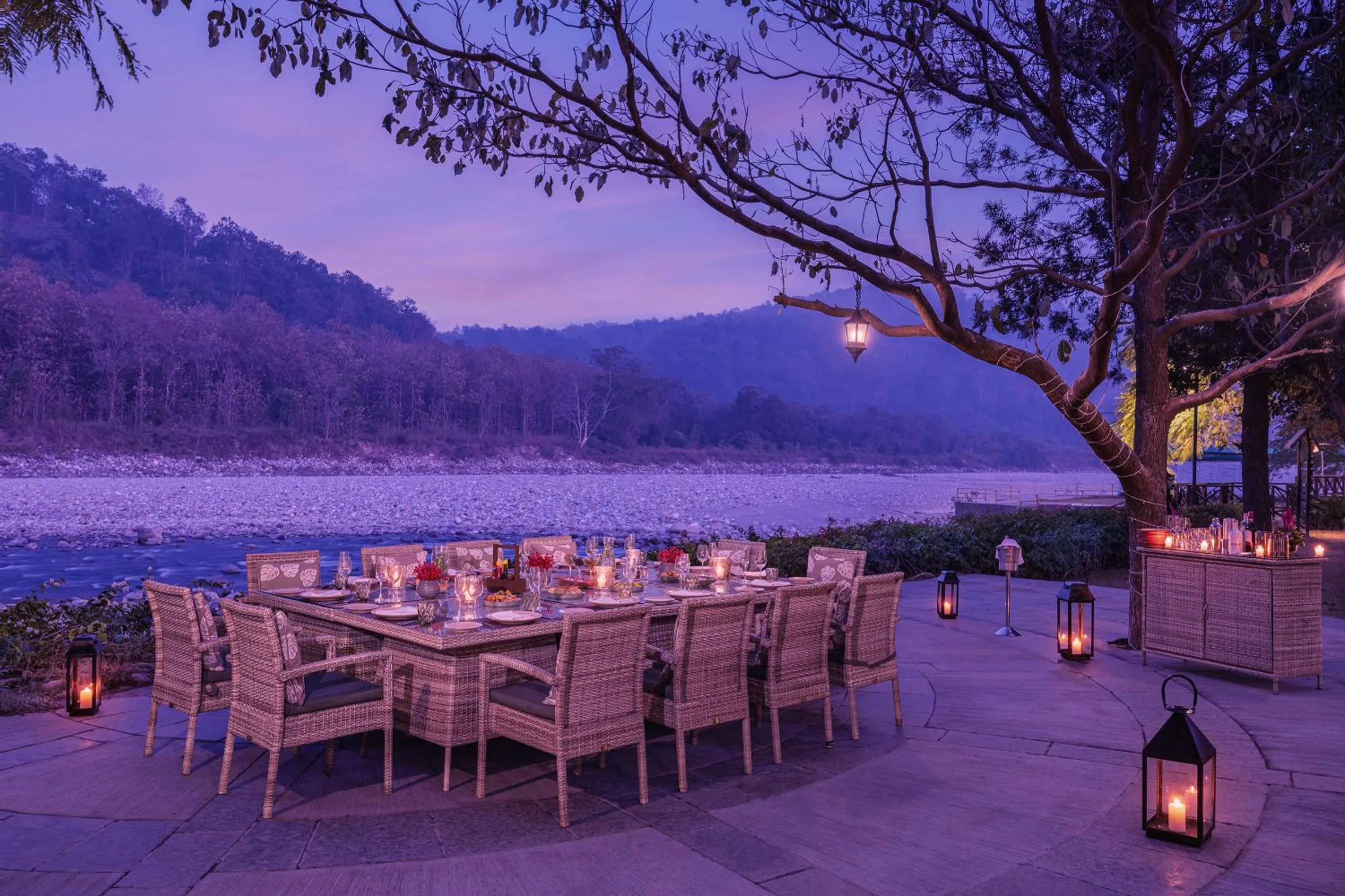 Restaurant/places to eat in The Riverview Retreat Corbett by Leisure Hotels