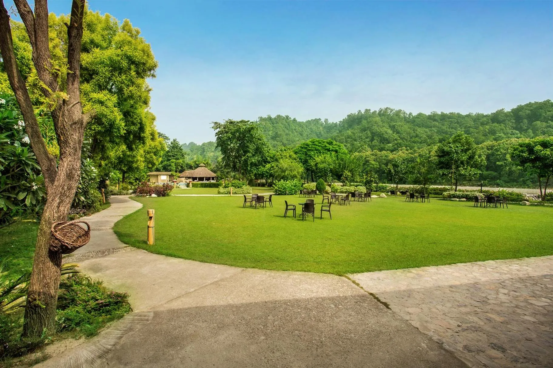 Day in The Riverview Retreat Corbett by Leisure Hotels