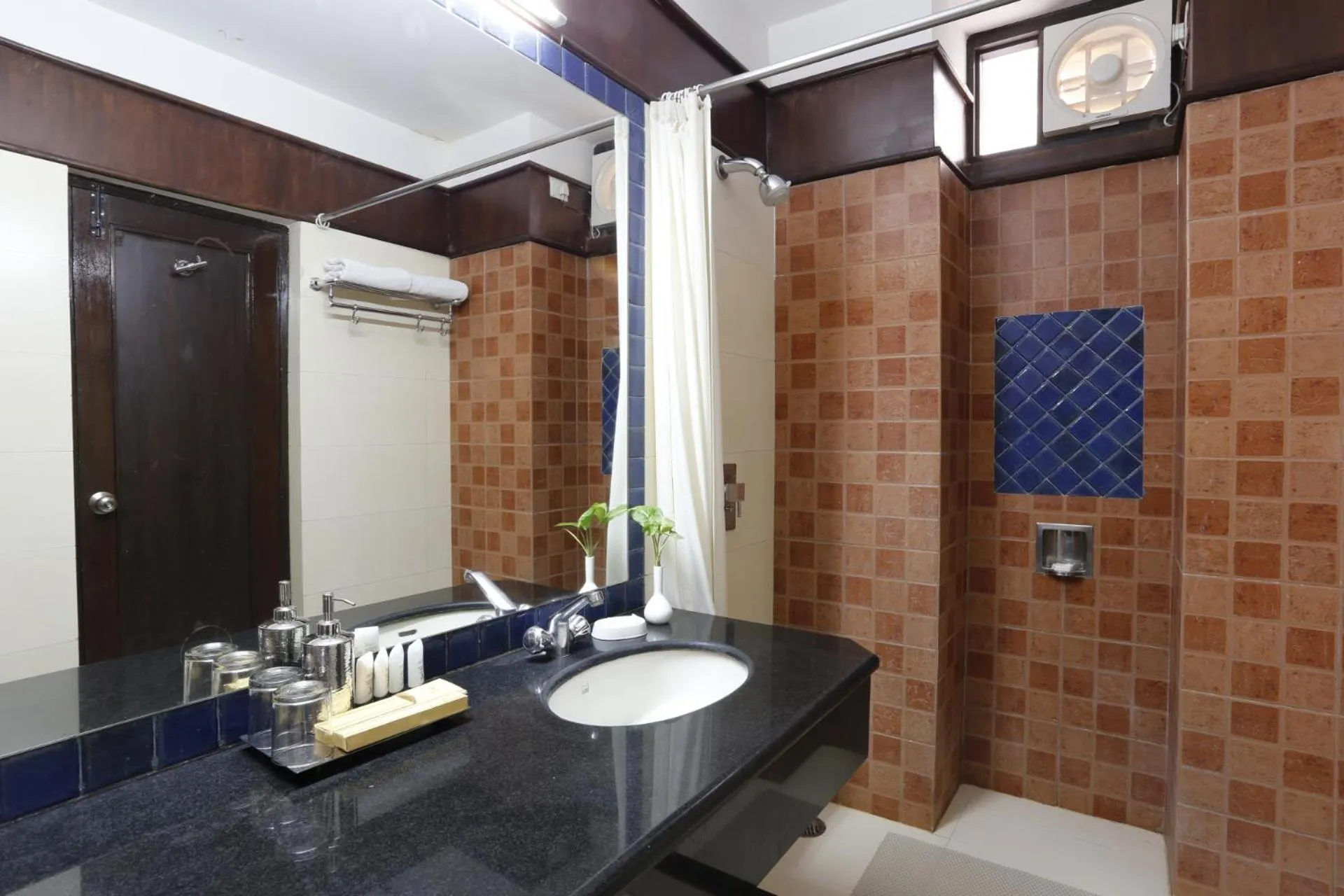 Bathroom in The Riverview Retreat Corbett by Leisure Hotels