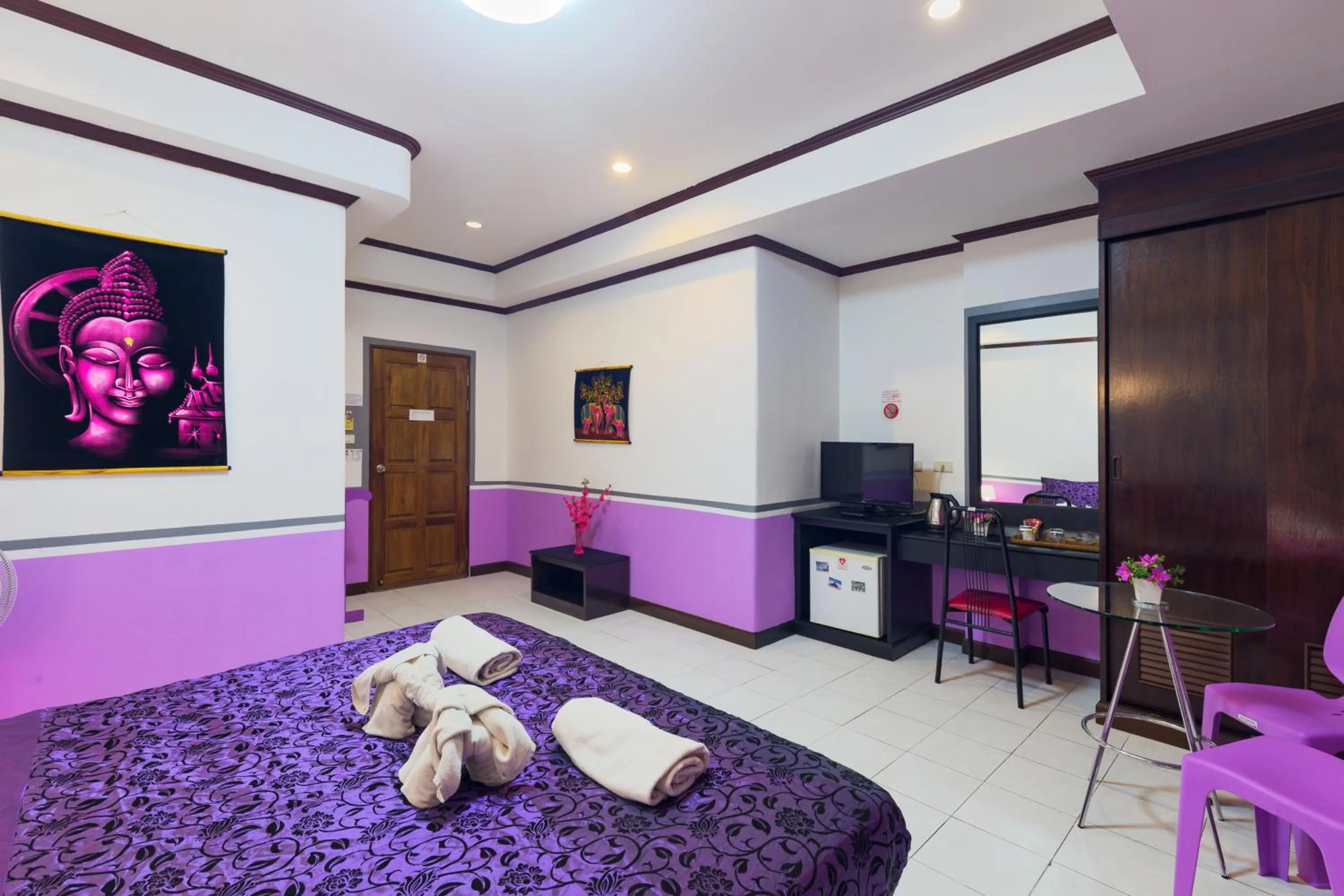 Other, Bed in Grand Orchid Inn Patong beach