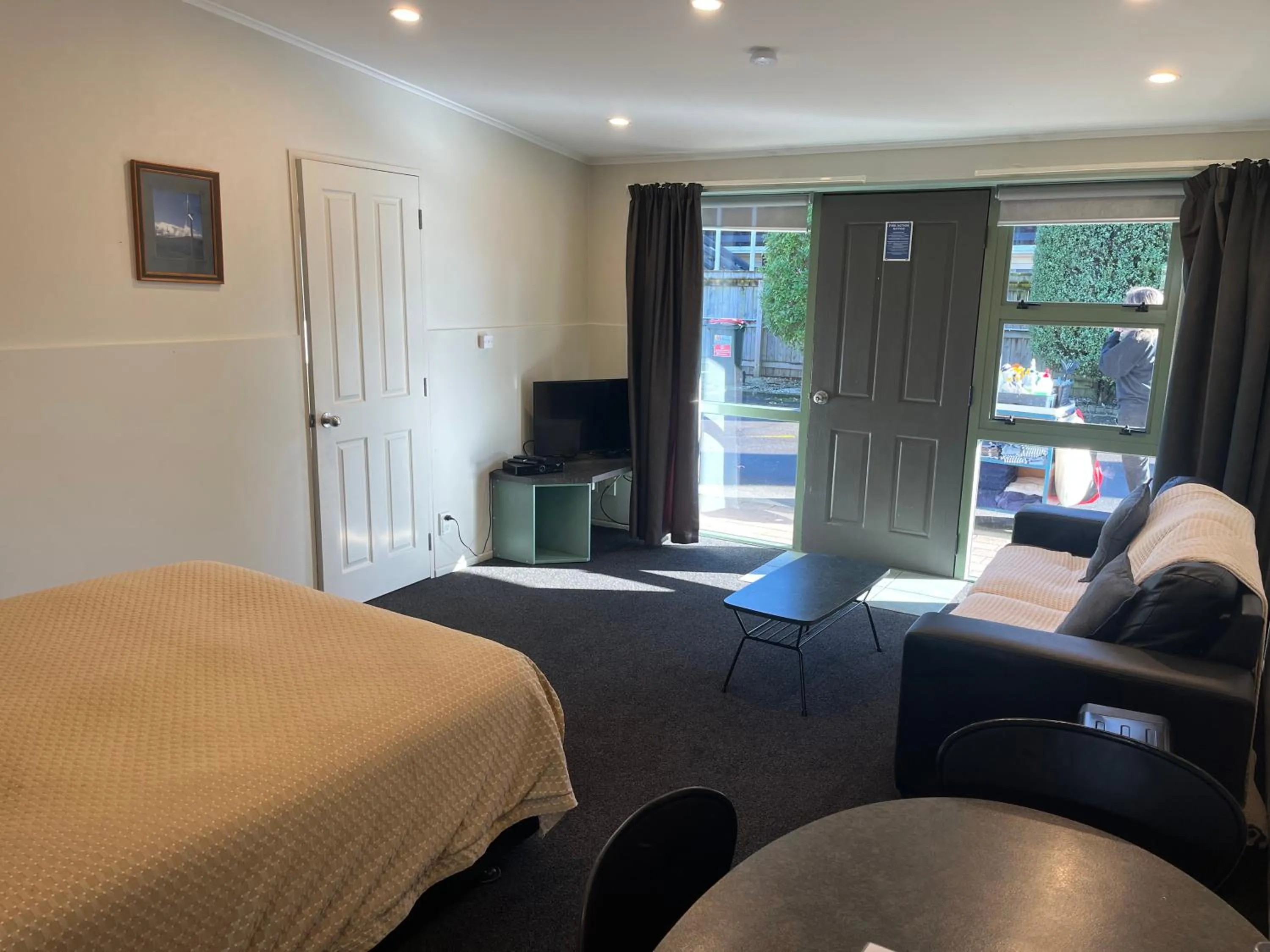 TV and multimedia, Bed in A'La Vista Motel