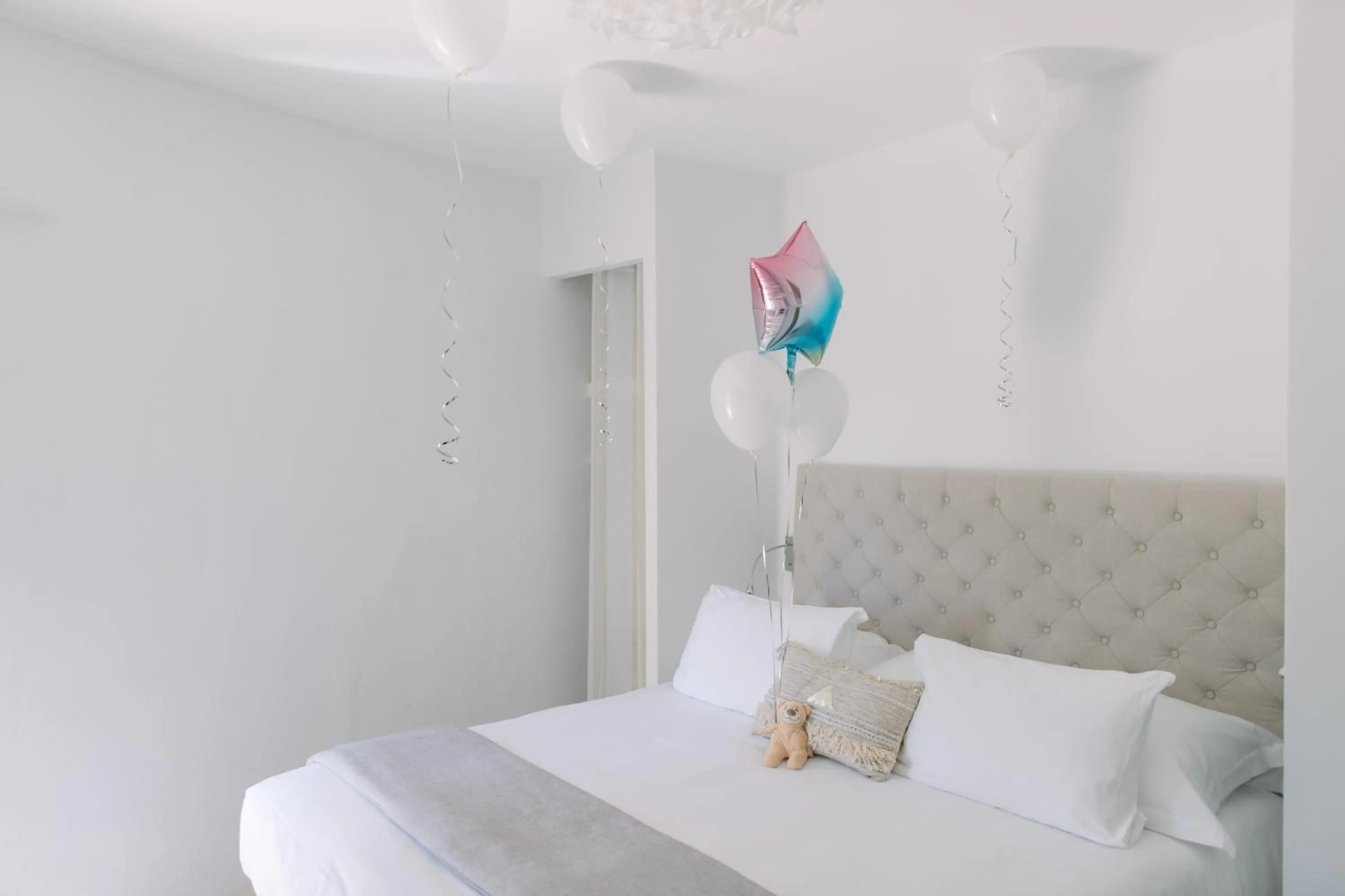 Bed in L'Hostellerie du Moulin des Oliviers