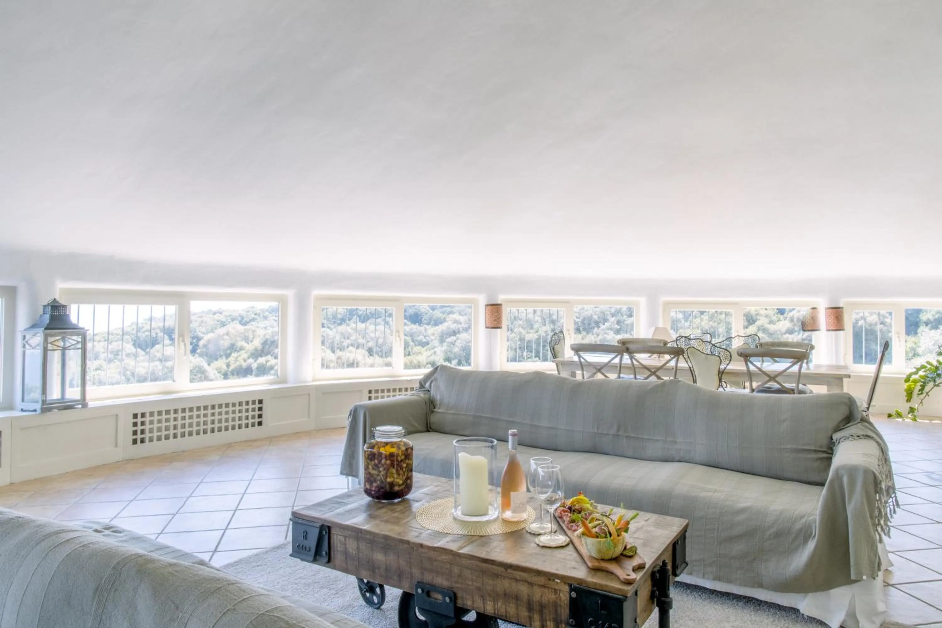 Food and drinks in L'Hostellerie du Moulin des Oliviers