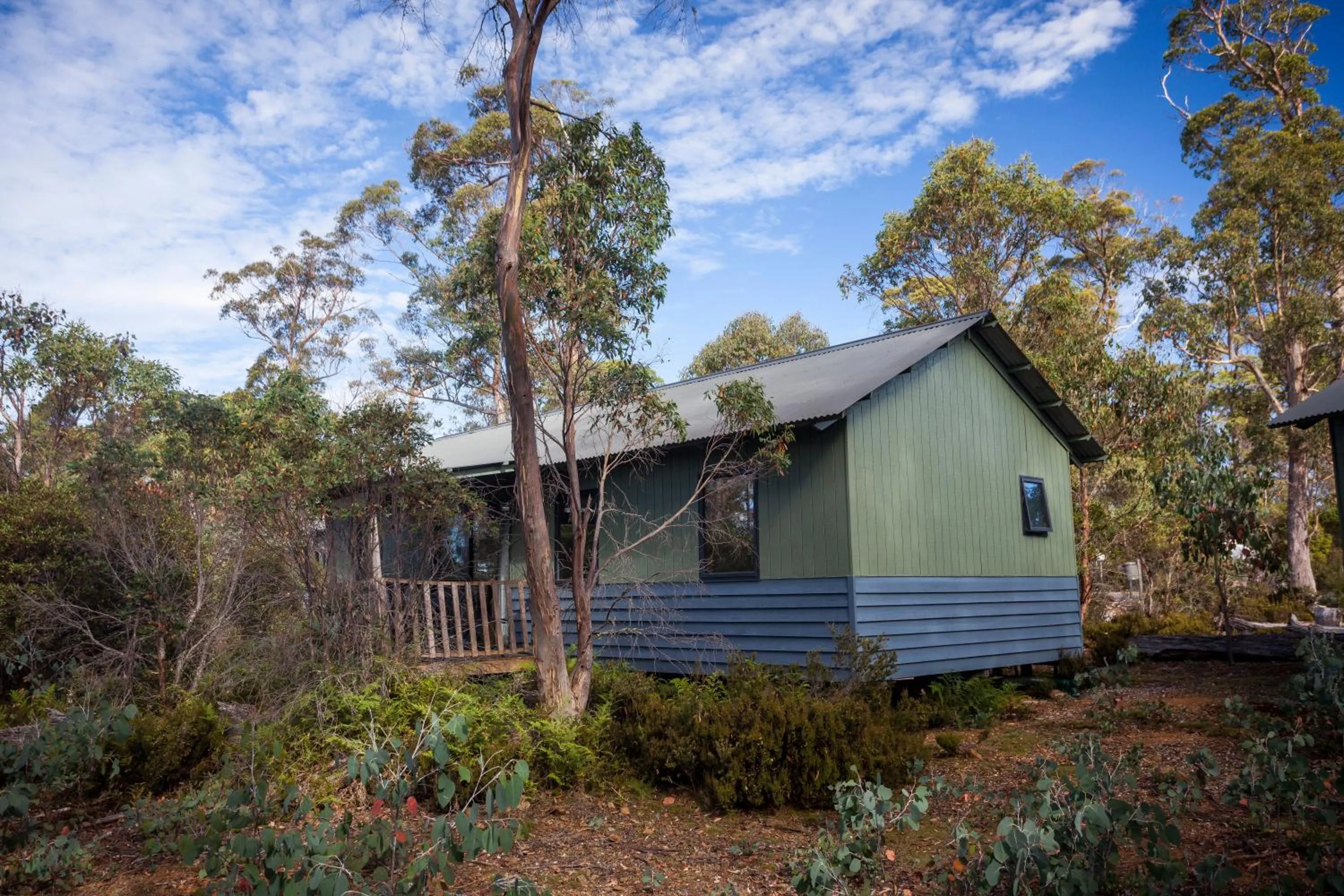 Facade/entrance in Cradle Mountain Wilderness Village