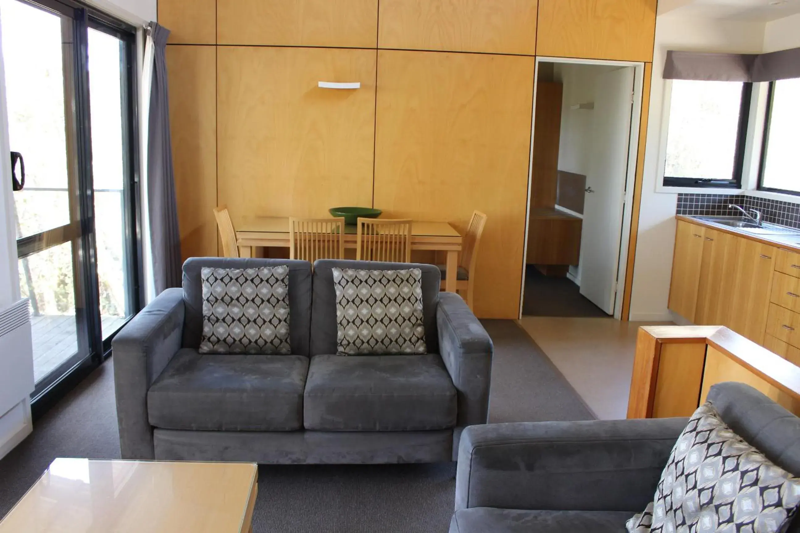 Premium King Chalet with Spa Bath in Cradle Mountain Wilderness Village Premium King Chalet with Spa Bath in Cradle Mountain Wilderness Village