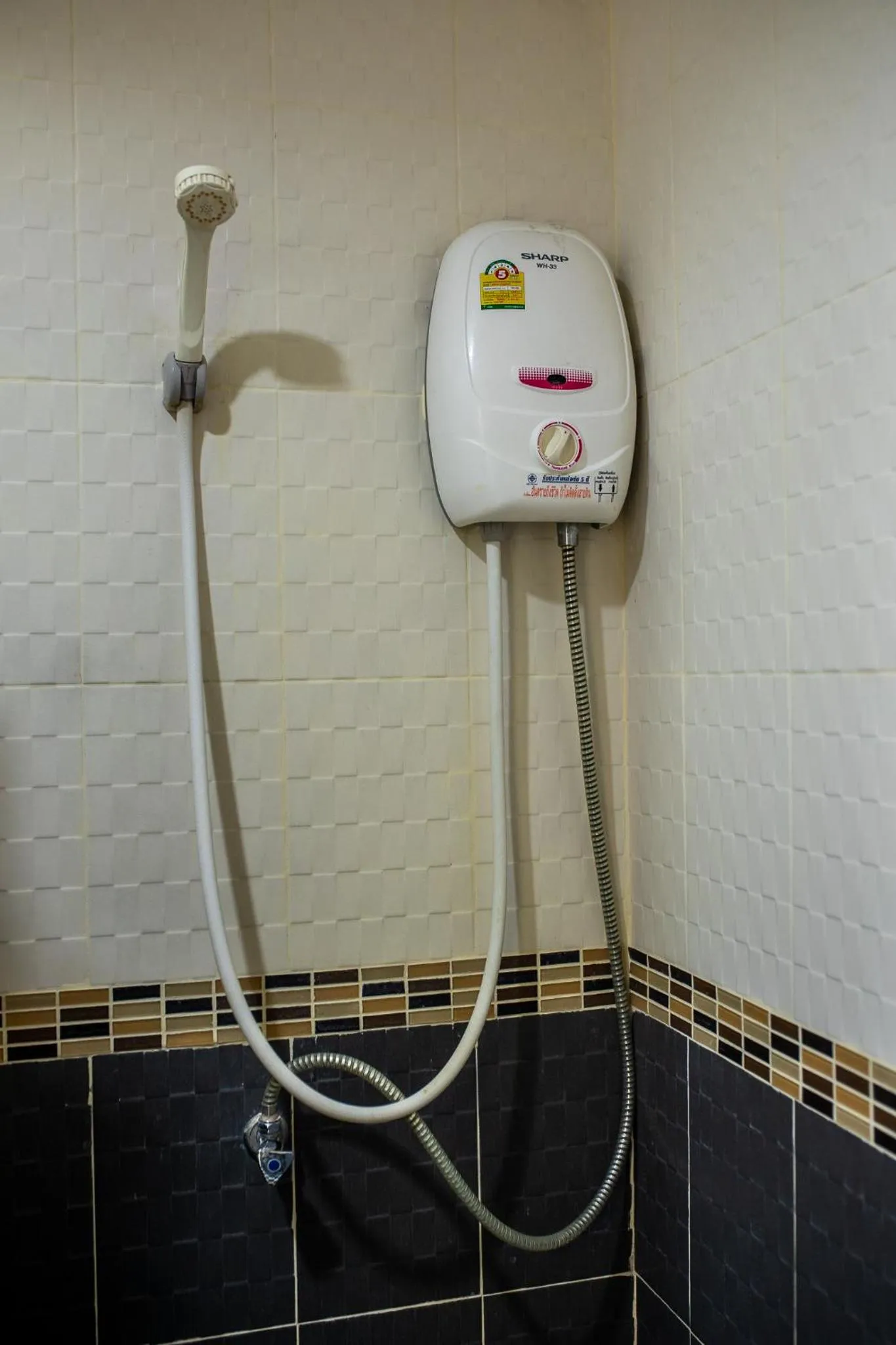 Shower in Rung Arun Resort