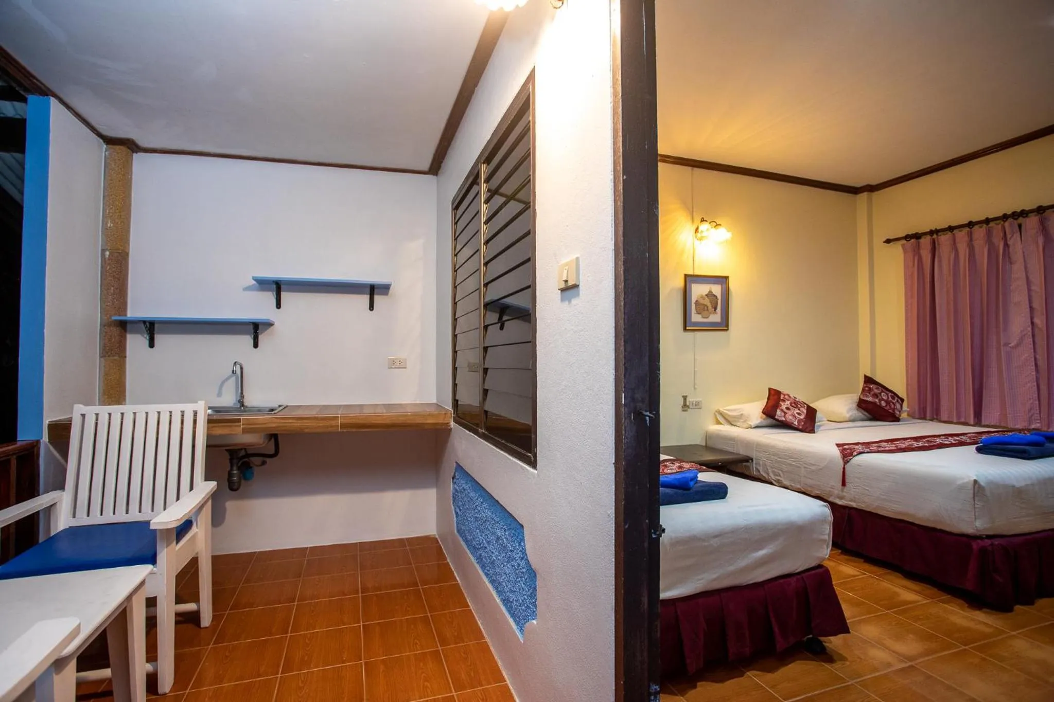 Decorative detail, Bed in Rung Arun Resort