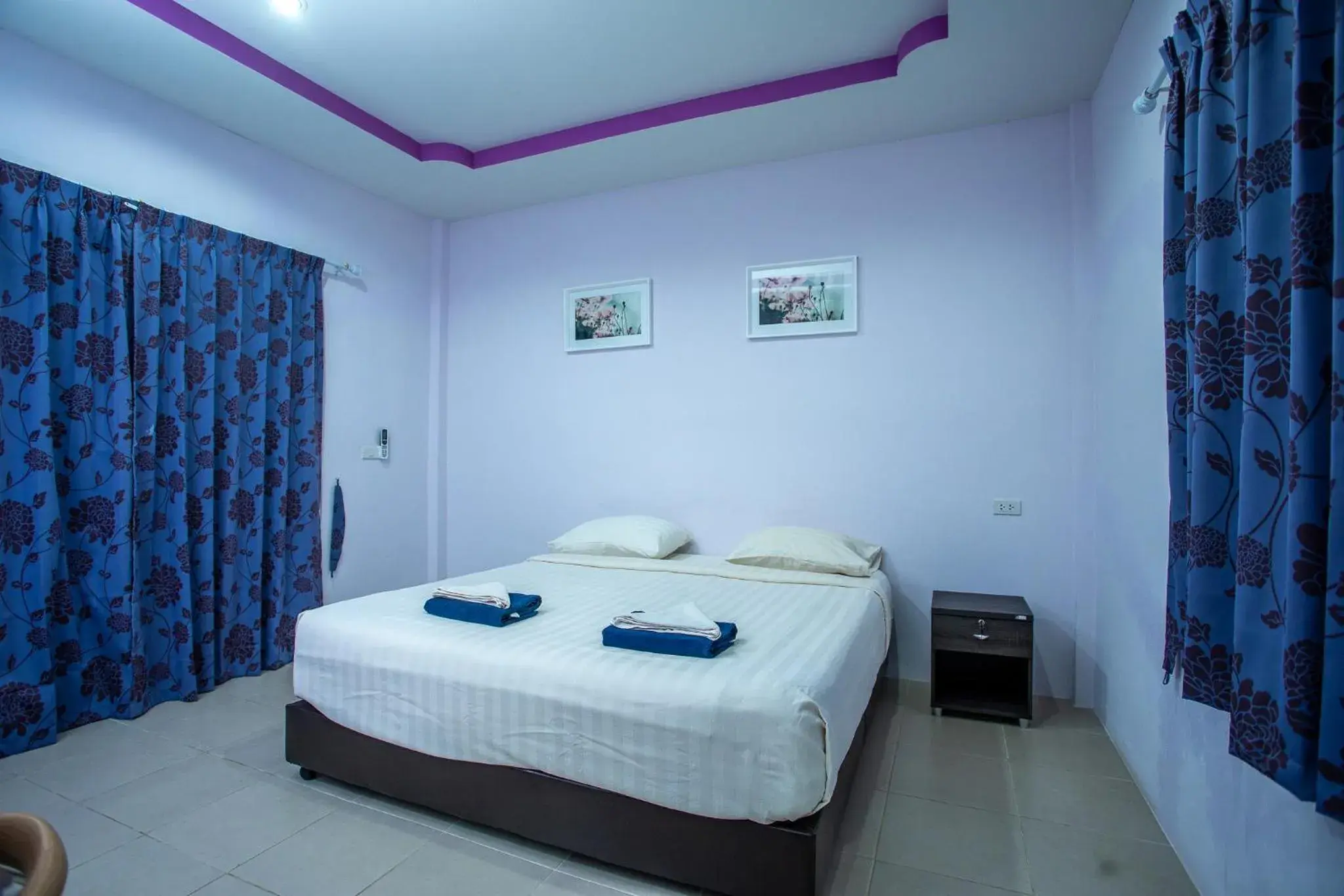 Superior Double Room in Rung Arun Resort Superior Double Room in Rung Arun Resort