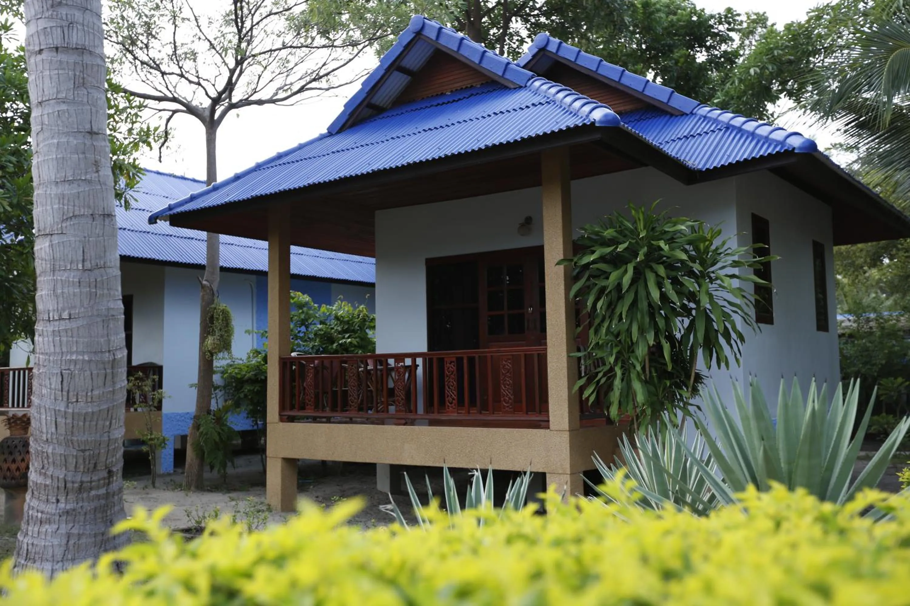 Property building in Rung Arun Resort