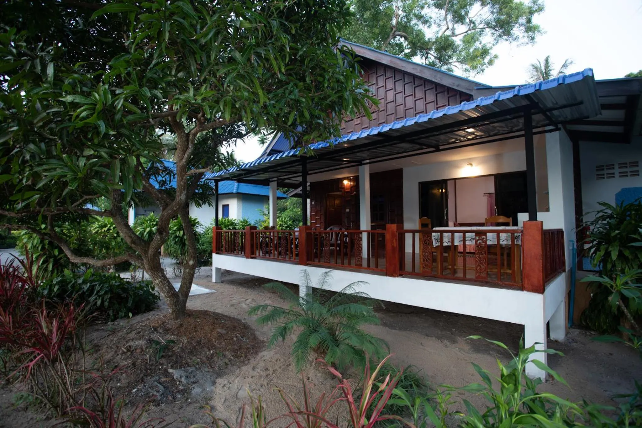 Property building in Rung Arun Resort