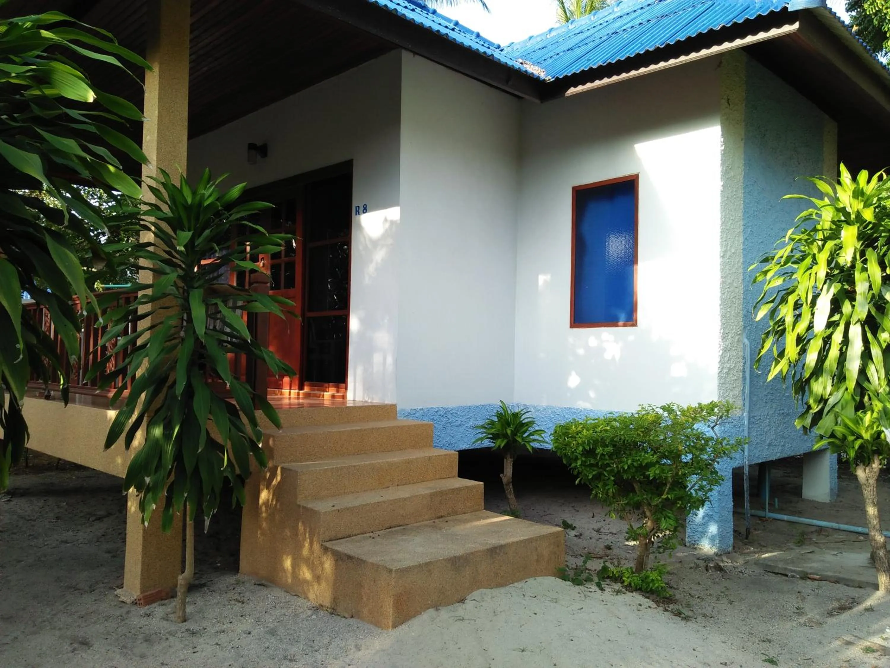 Property building in Rung Arun Resort