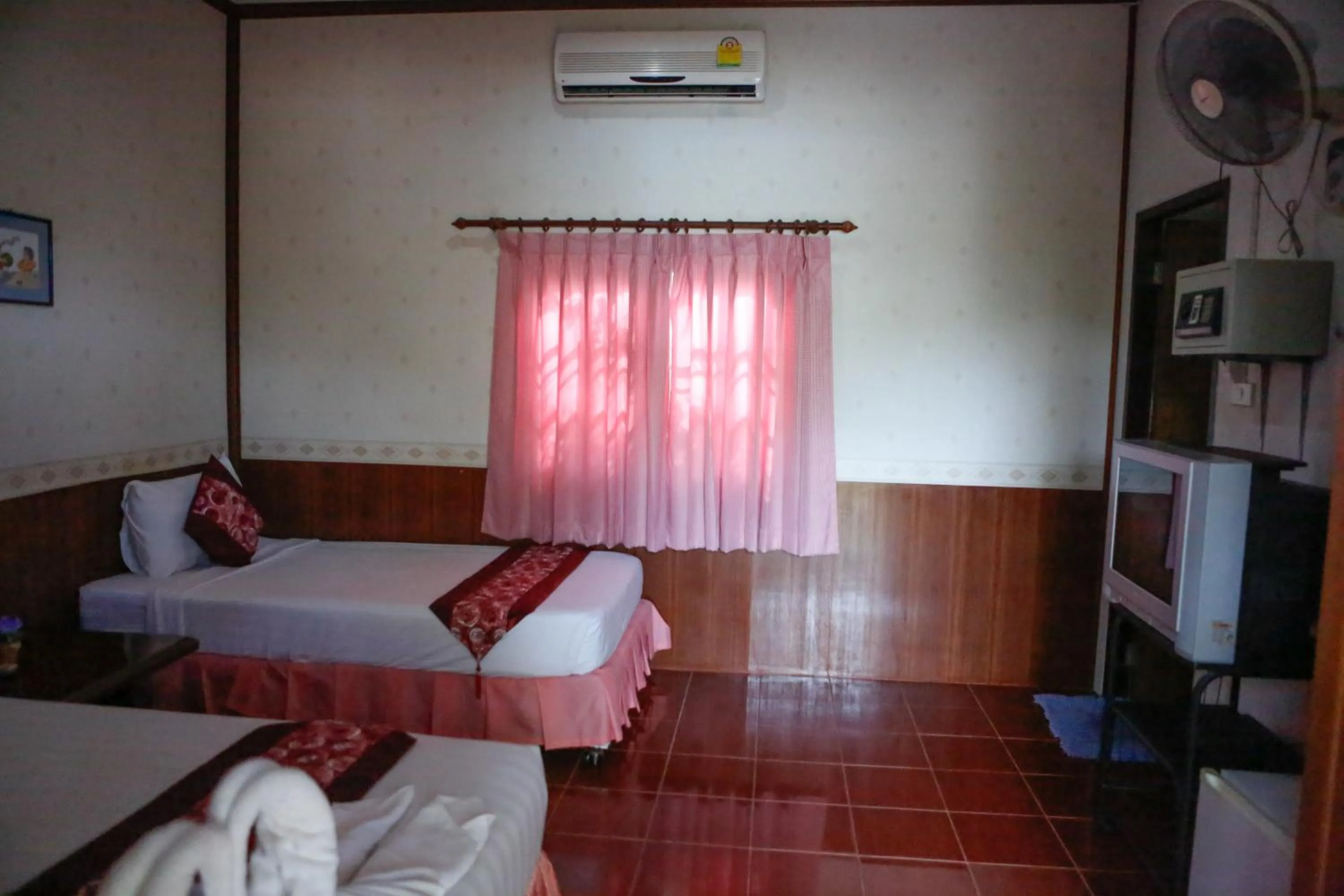 Bed in Rung Arun Resort