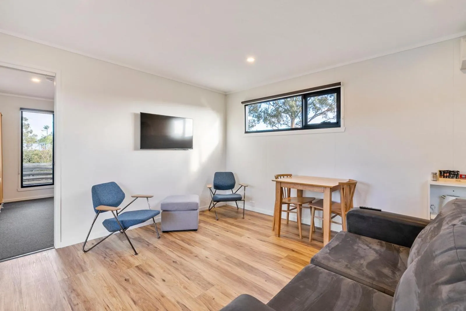 Swansea Beach Chalets