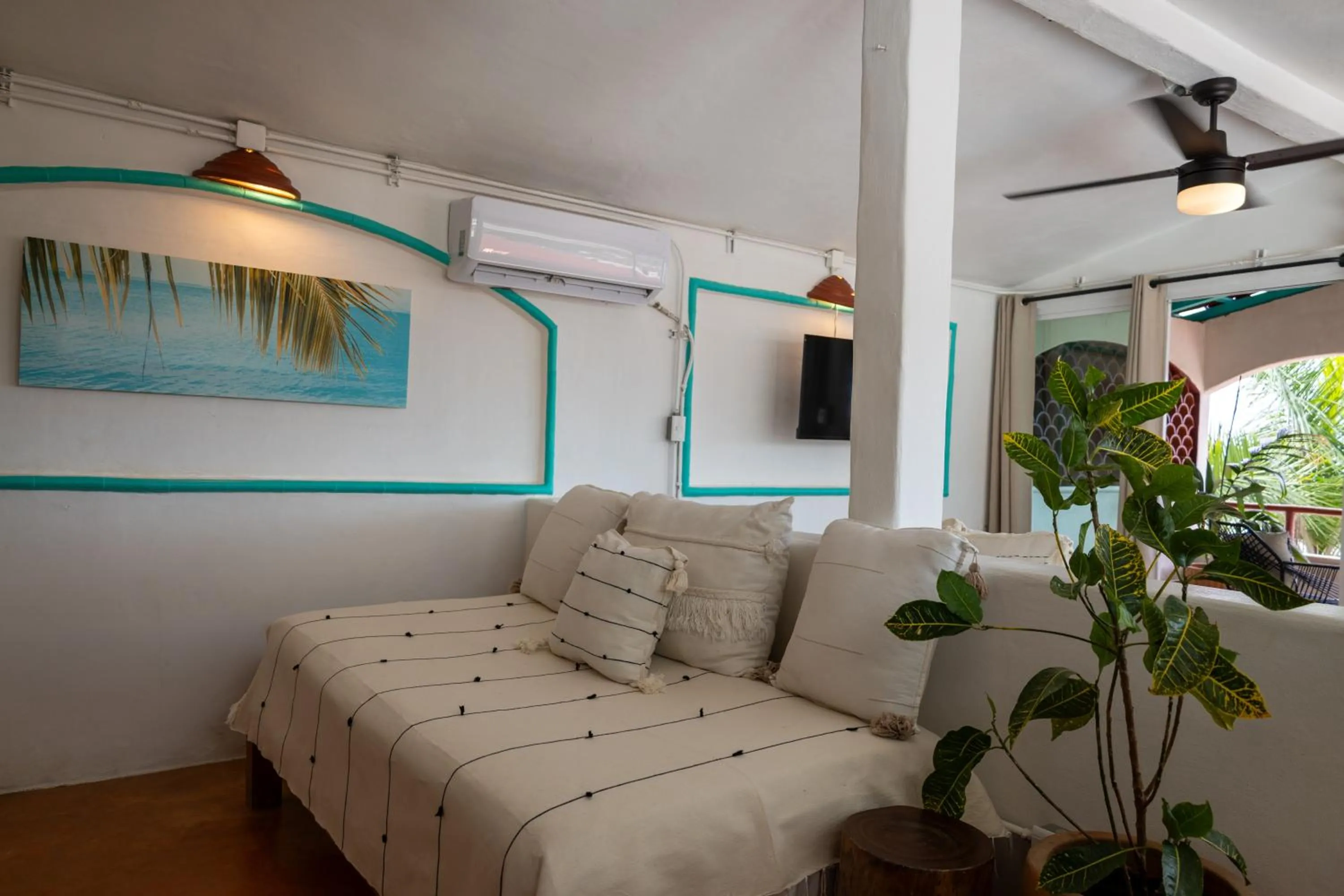 Bed in Sayulita Central Hotel