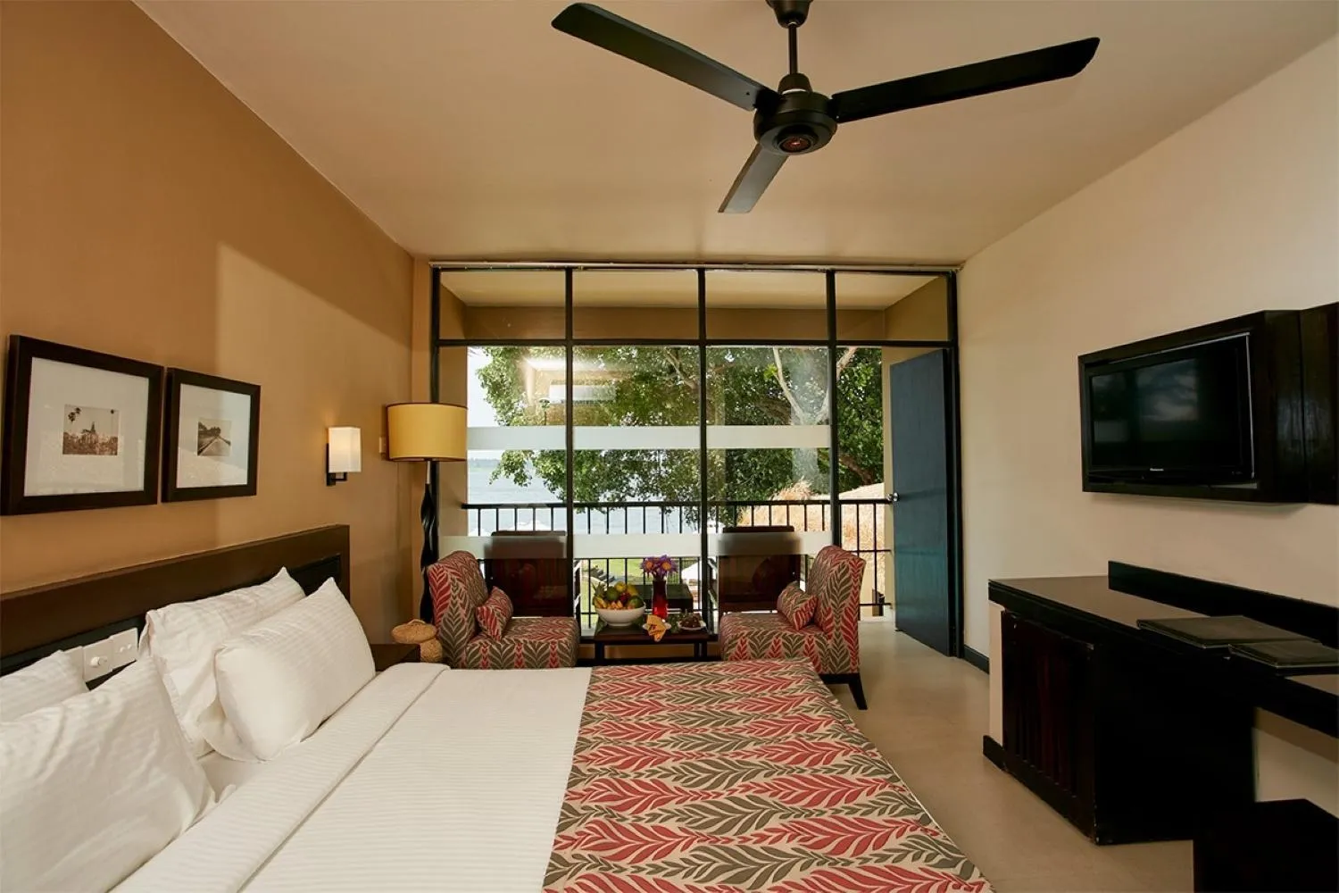 View (from property/room), Bed in EKHO Safari Tissa