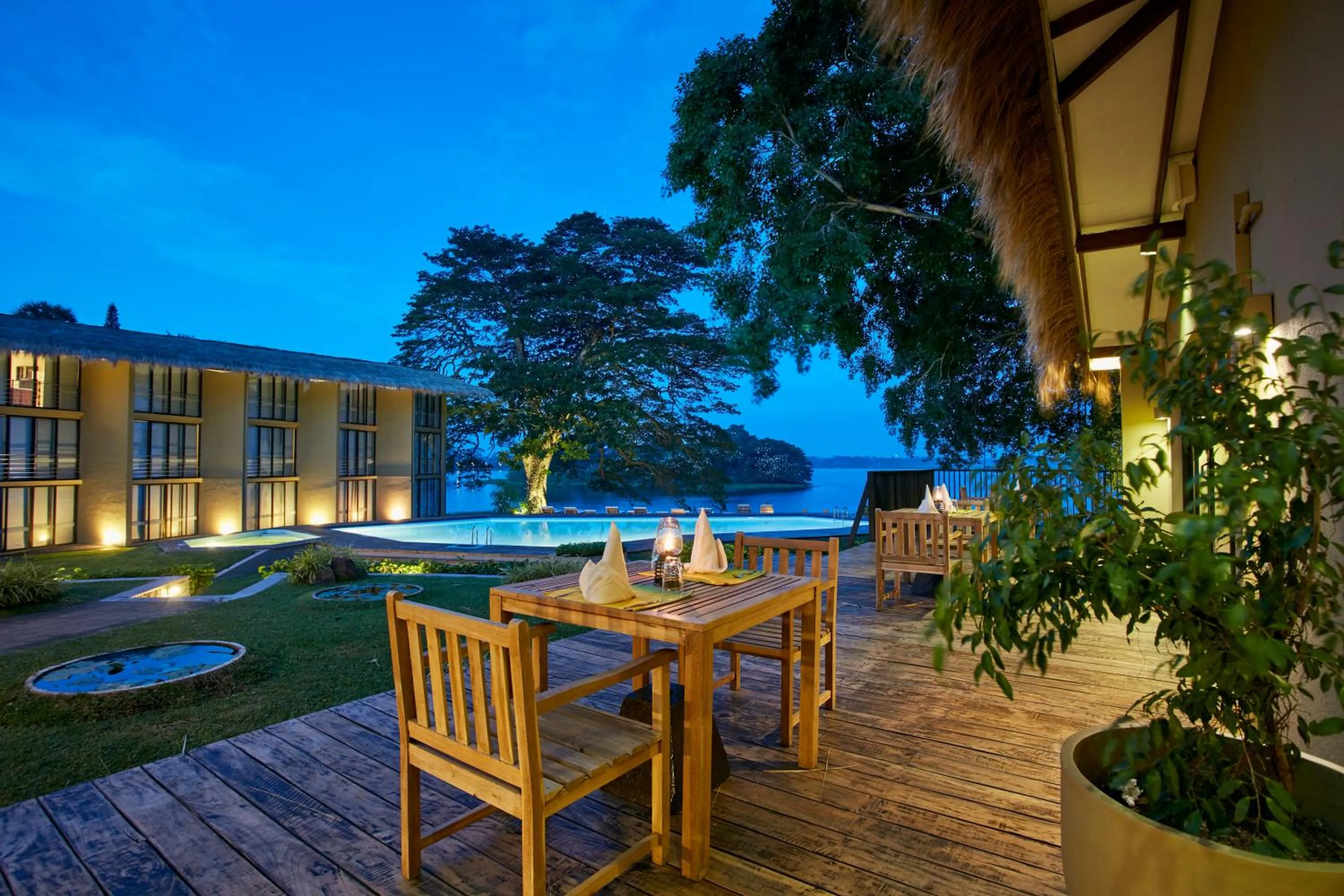 Restaurant/places to eat in EKHO Safari Tissa