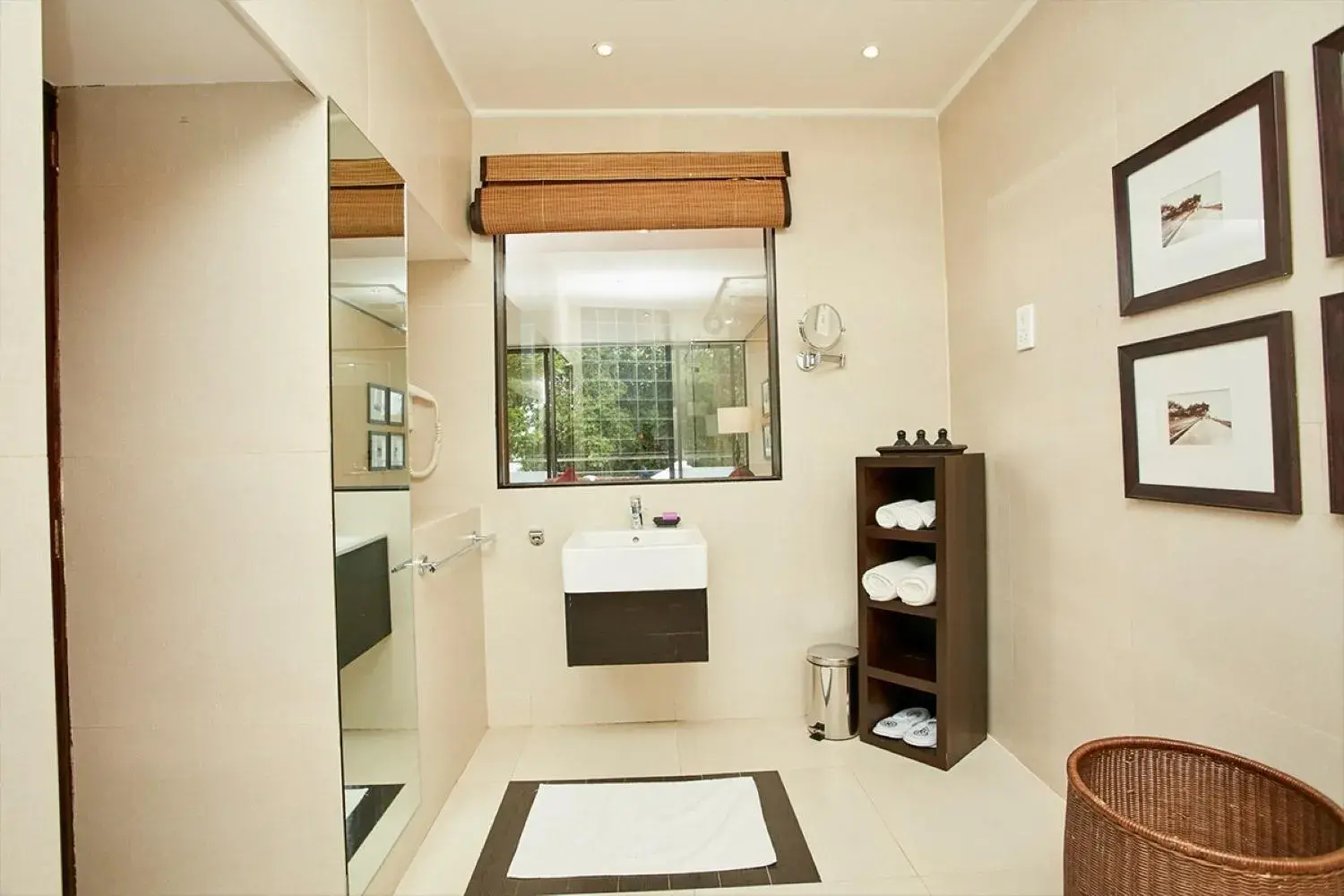 Deluxe Suite - single occupancy in EKHO Safari Tissa Deluxe Suite - single occupancy in EKHO Safari Tissa