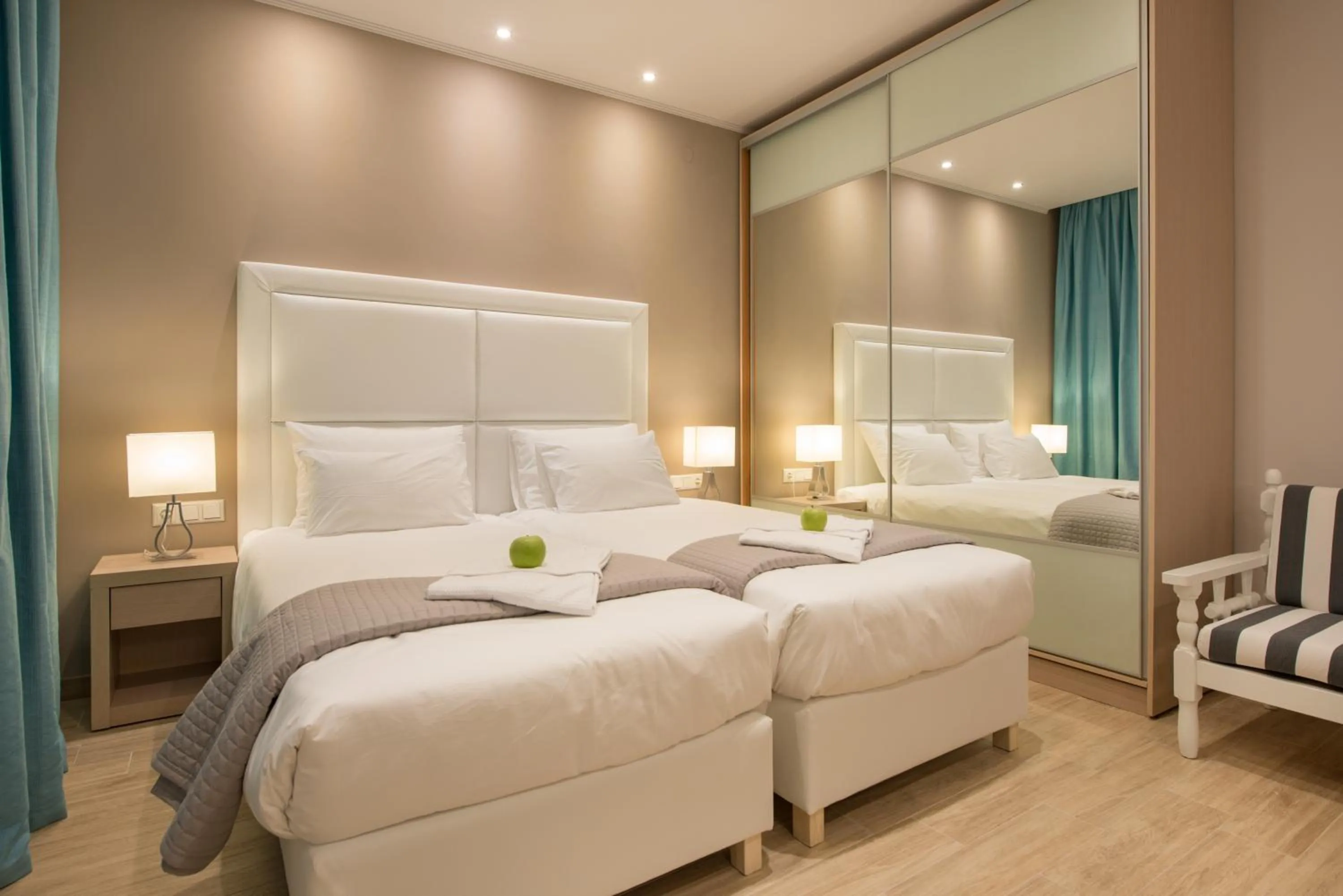 Bedroom, Bed in Angelica Hotel