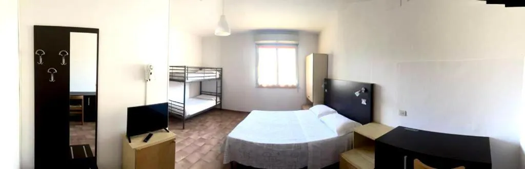 TV and multimedia, Bed in Hotel Nazionale